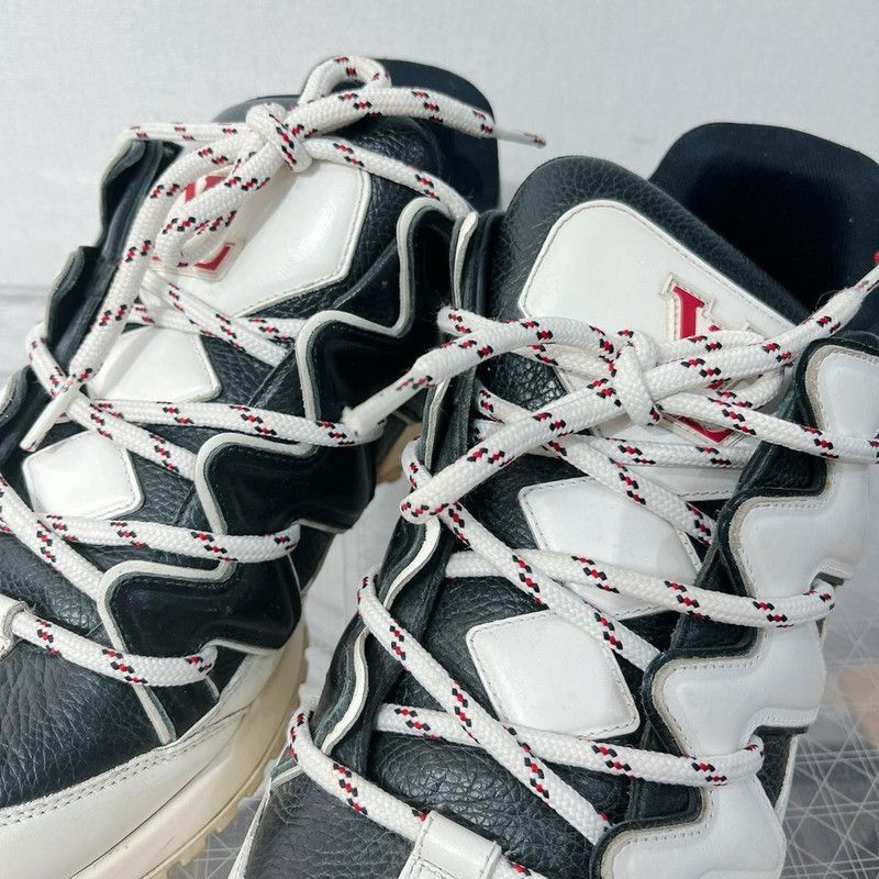 Louis Vuitton Louis Vuitton Casual Lace-Up Sneakers for Men - Size US 8.5 / EU 41-42 - 5 Thumbnail