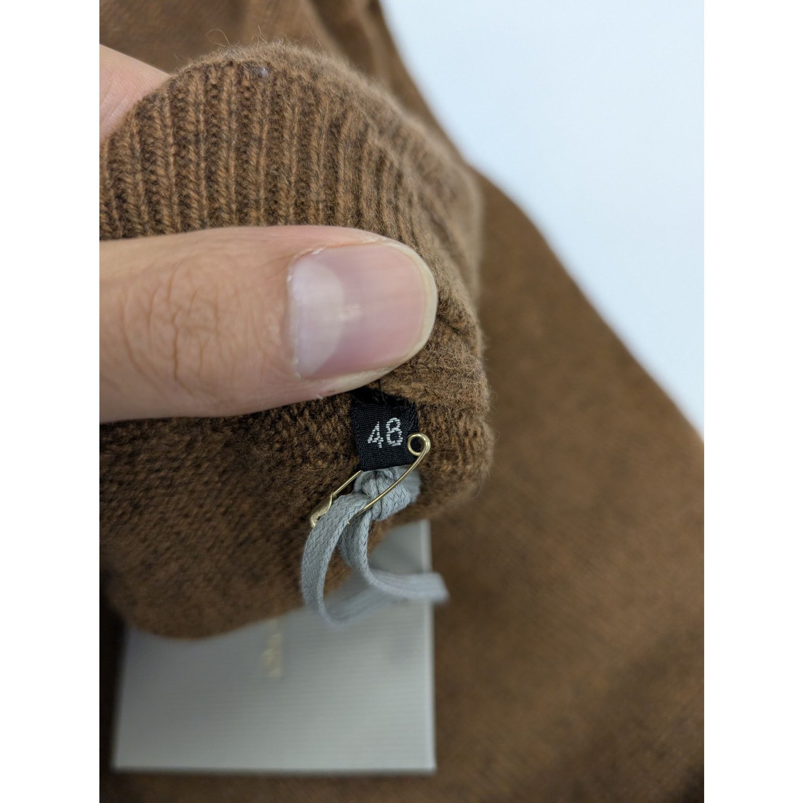 Tom Ford o1rshd1 V-Neck Polo in Brown Size US M / EU 48-50 / 2 - 12 Thumbnail