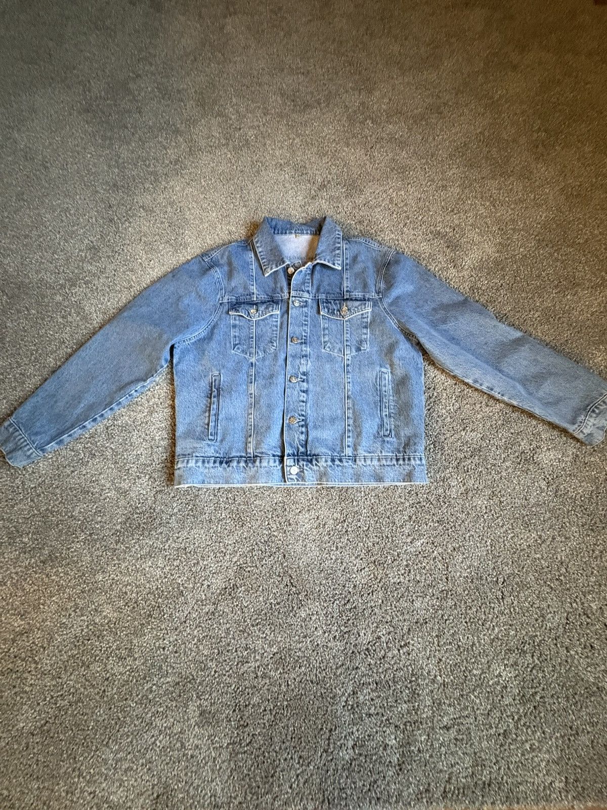 Corteiz Clothing: Curated Shirts, Jeans, Shoes & More | Grailed