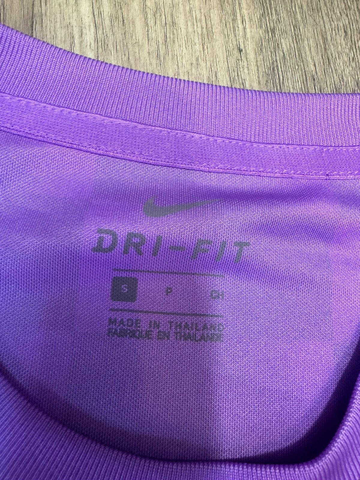 Japanese Brand Sanfrecce Hiroshima training jersey Size US S / EU 44-46 / 1 - 7 Thumbnail