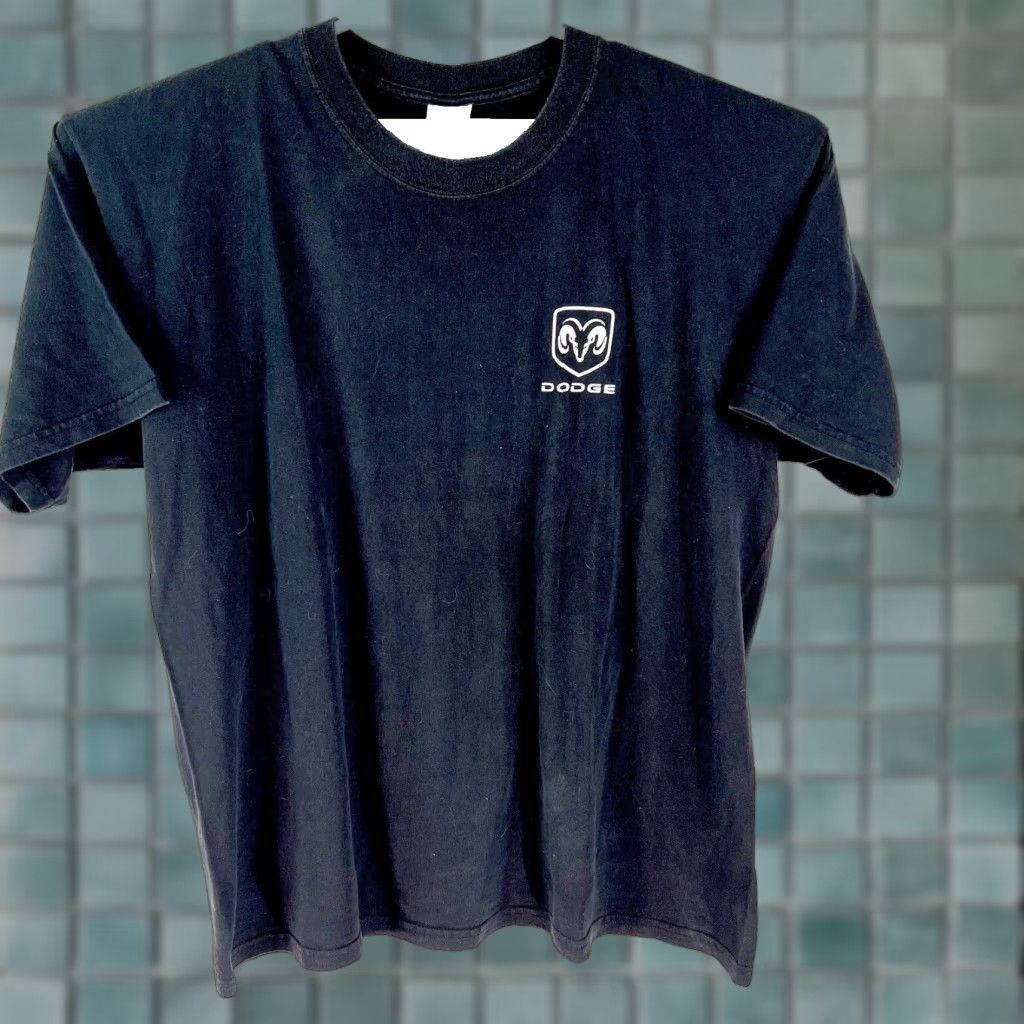 Vintage Dodge Graphic T-Shirt XL Mens Short Sleeve Crew Neck Black Classic Car Size US XL / EU 56 / 4 - 1 Thumbnail