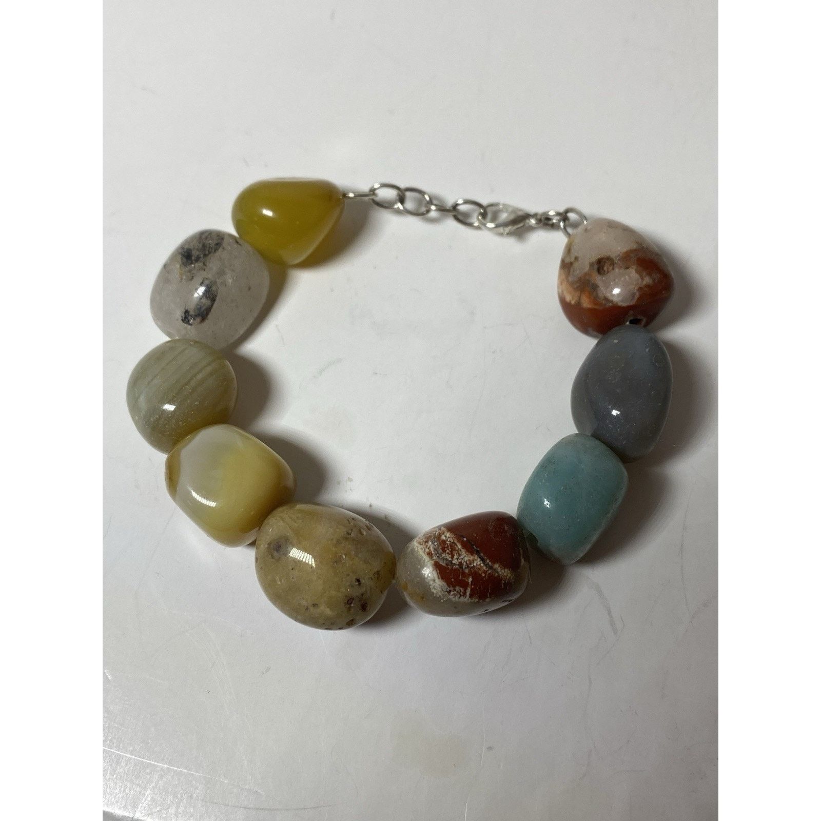 Other Vintage Polished Agate Gemstone Beggar Bead Bracelet Size ONE SIZE - 1 Thumbnail