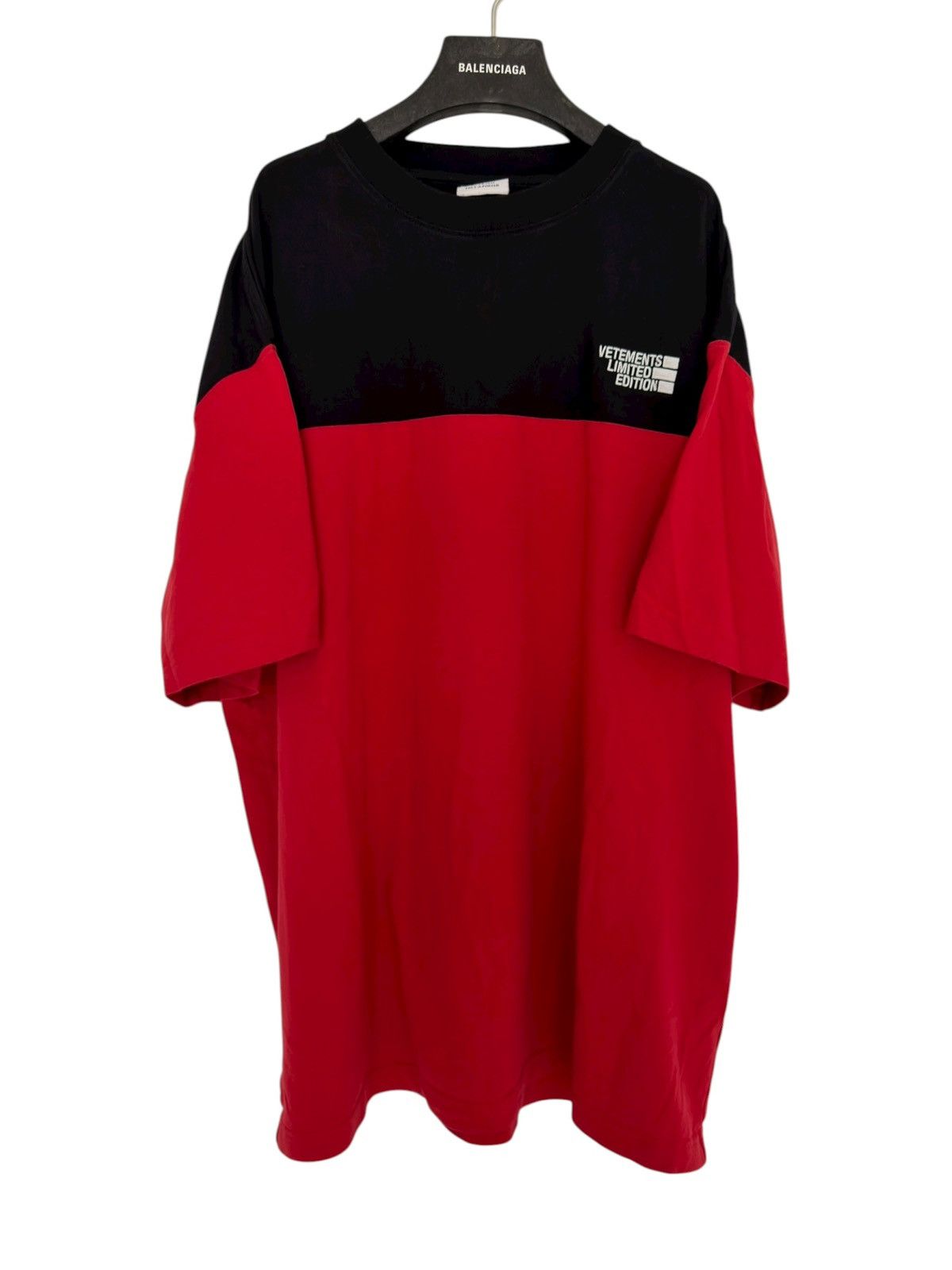 Vetements *RARE* VETEMENTS LIMITED EDITION TEE NORTH FACE PARODY Size US M / EU 48-50 / 2 - 1 Thumbnail