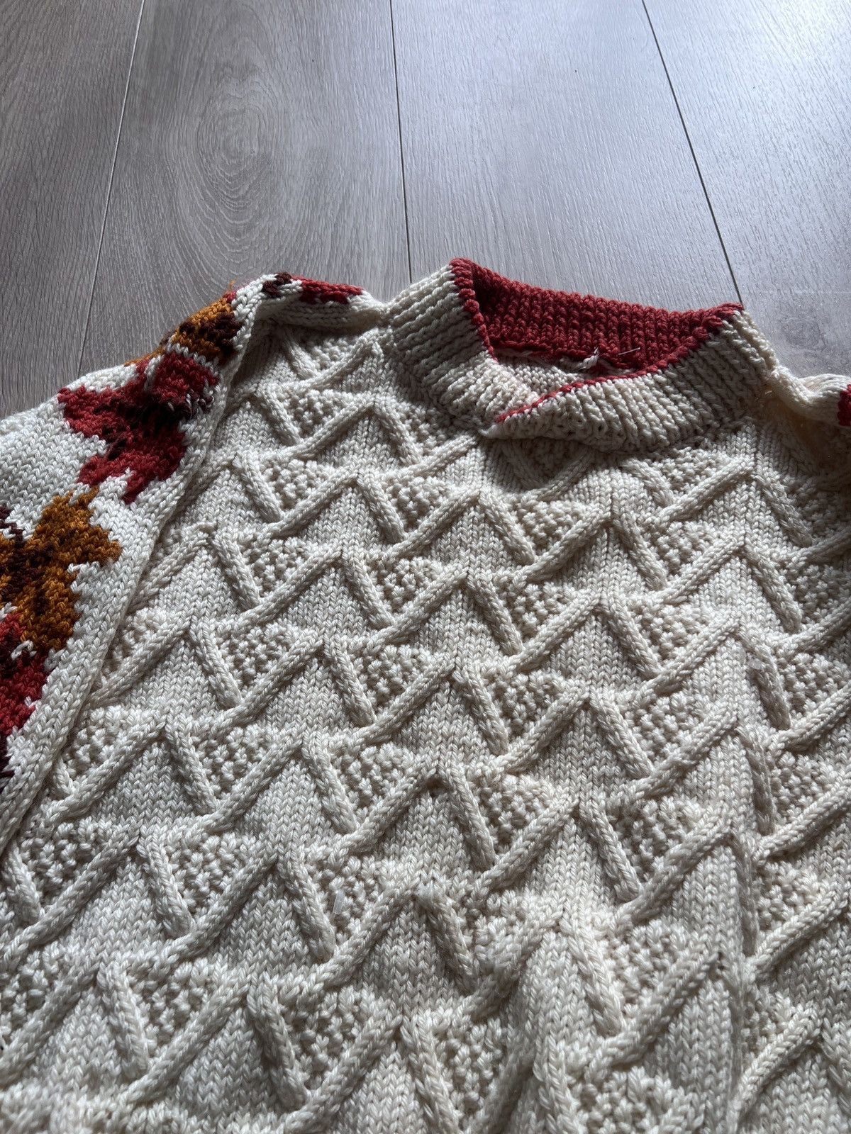 Vintage Vintage wool Knit Sweater Fall Leaves Maple cable 70s 80s 9s Size US L / EU 52-54 / 3 - 2 Thumbnail