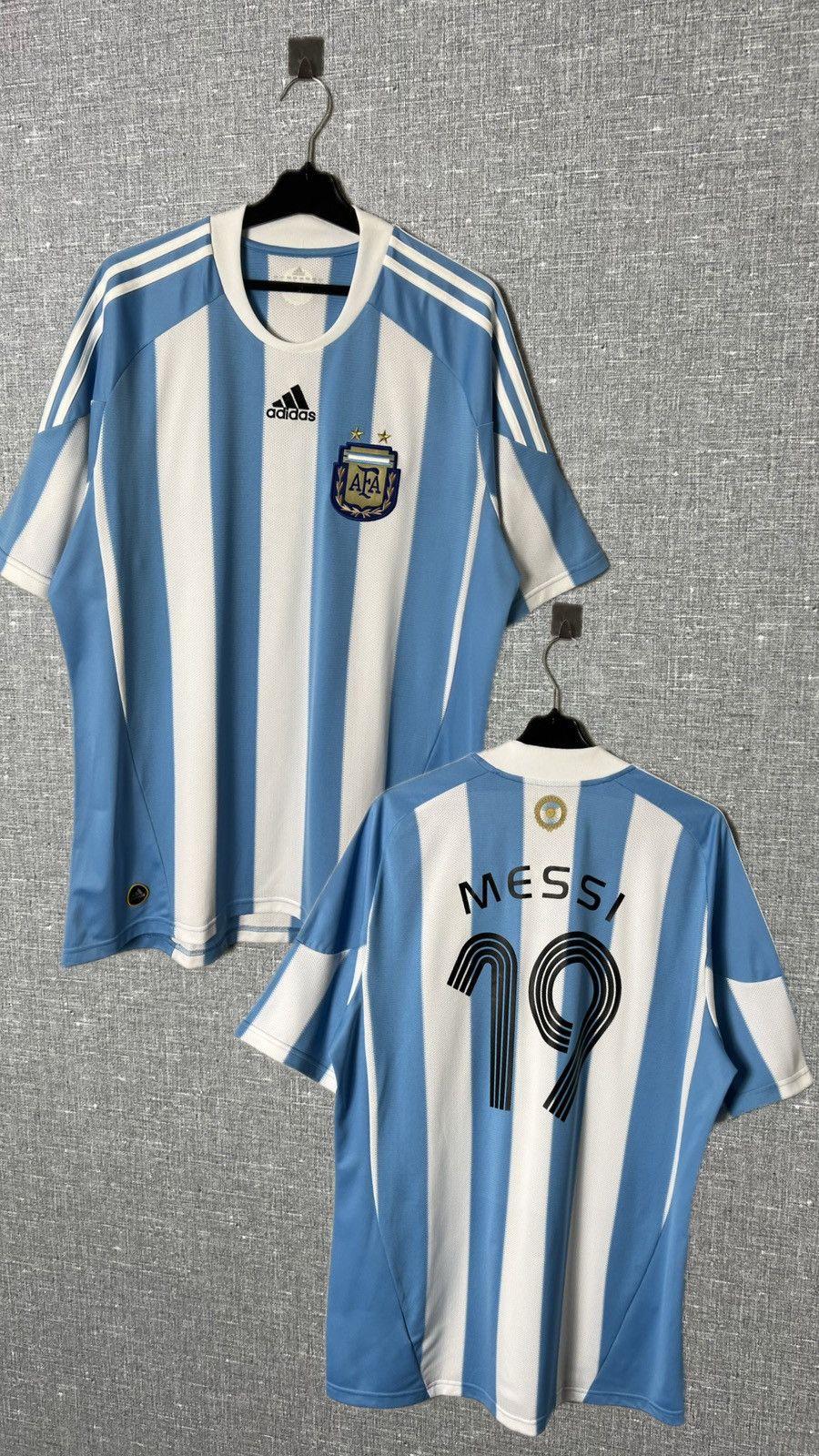 UEFA Vintage Adidas Argentina Messi #19 Home Jersey Blockcore Size US L / EU 52-54 / 3 - 1 Thumbnail