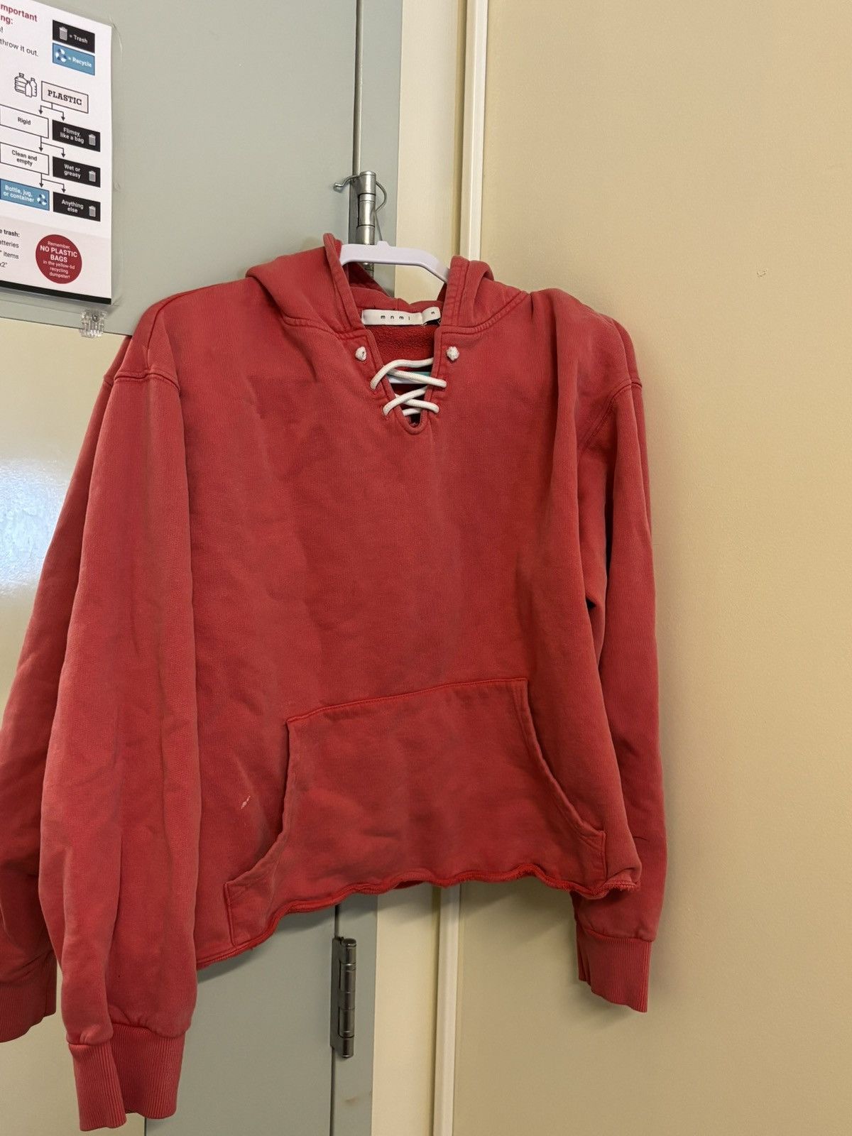 MNML × Vintage Men’s cropped red hoodie Size US M / EU 48-50 / 2 - 1 Thumbnail