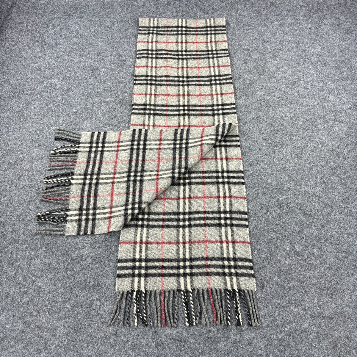 Burberry × Vintage Burberrys Scarf # D711 # Muffler # Neckwear # Nova Check Size ONE SIZE - 8 Thumbnail