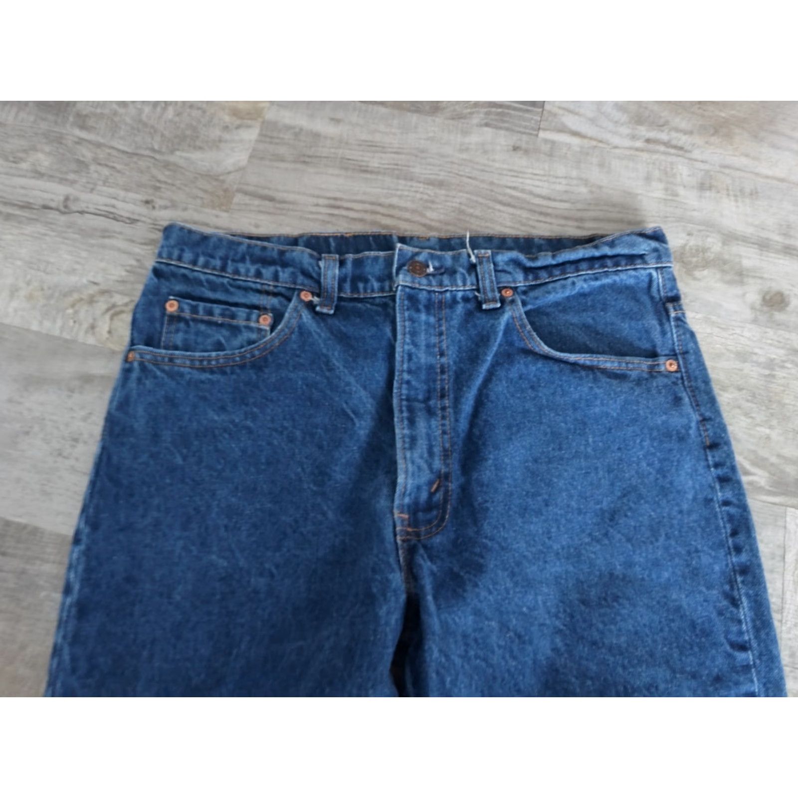 Levi's VINTAGE Levi's Jeans Men 90s 517 Straight Fit Denim Red Batwing Made in USA 36x24 Size US 36 / EU 52 - 4 Thumbnail