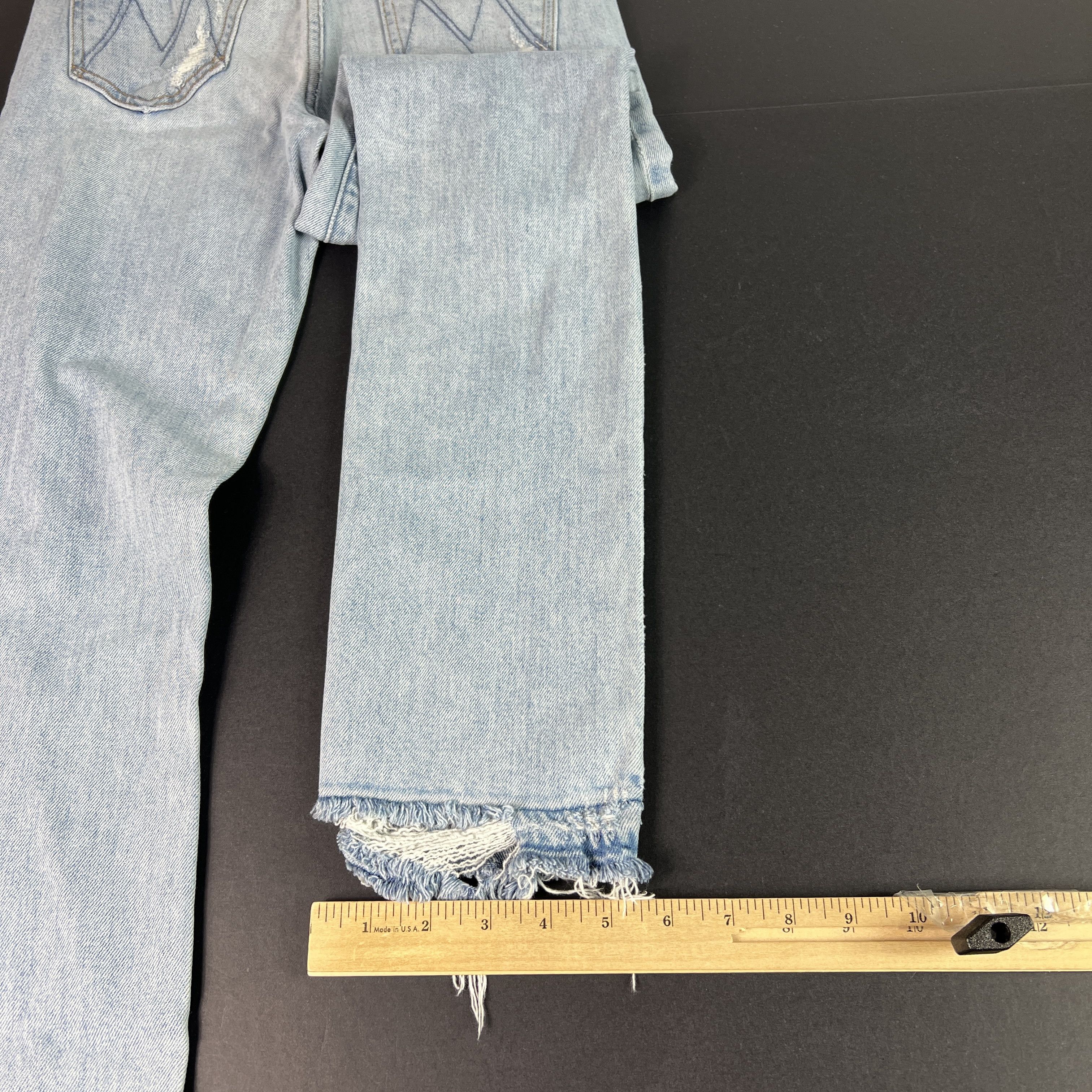 MOTHER Mother Jeans Rascal Ankle Undone Hem Blue Distressed Denim Size 25" / US 0 / IT 36 - 15 Thumbnail