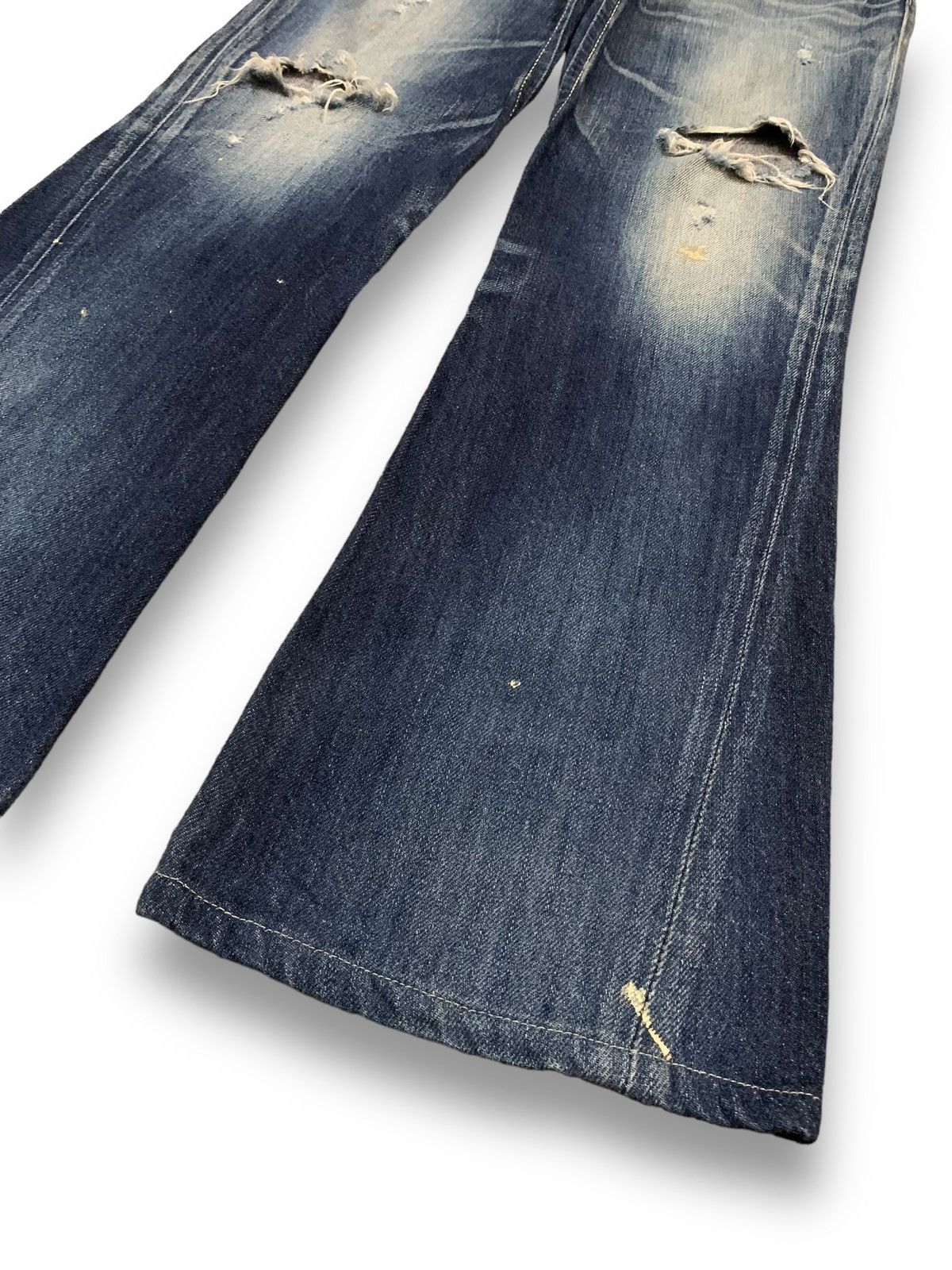 Edwin Vintage Edwin Blue Trip Flare Bootcut Distressed Jeans Size US 31 - 9 Thumbnail