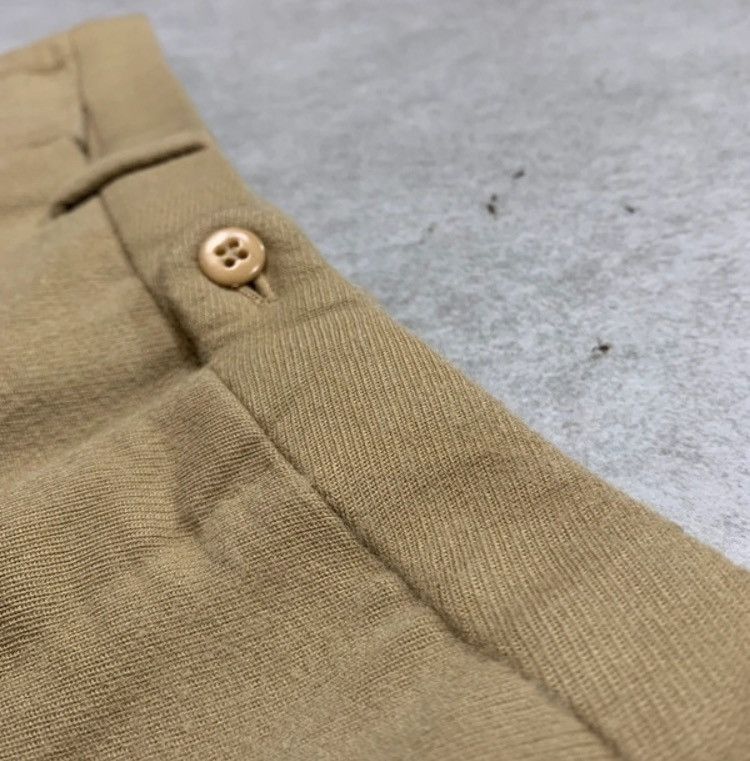 Burberry 90s Burberry Cream vintage wool blend Pleated chino trousers Size US 36 / EU 52 - 3 Thumbnail