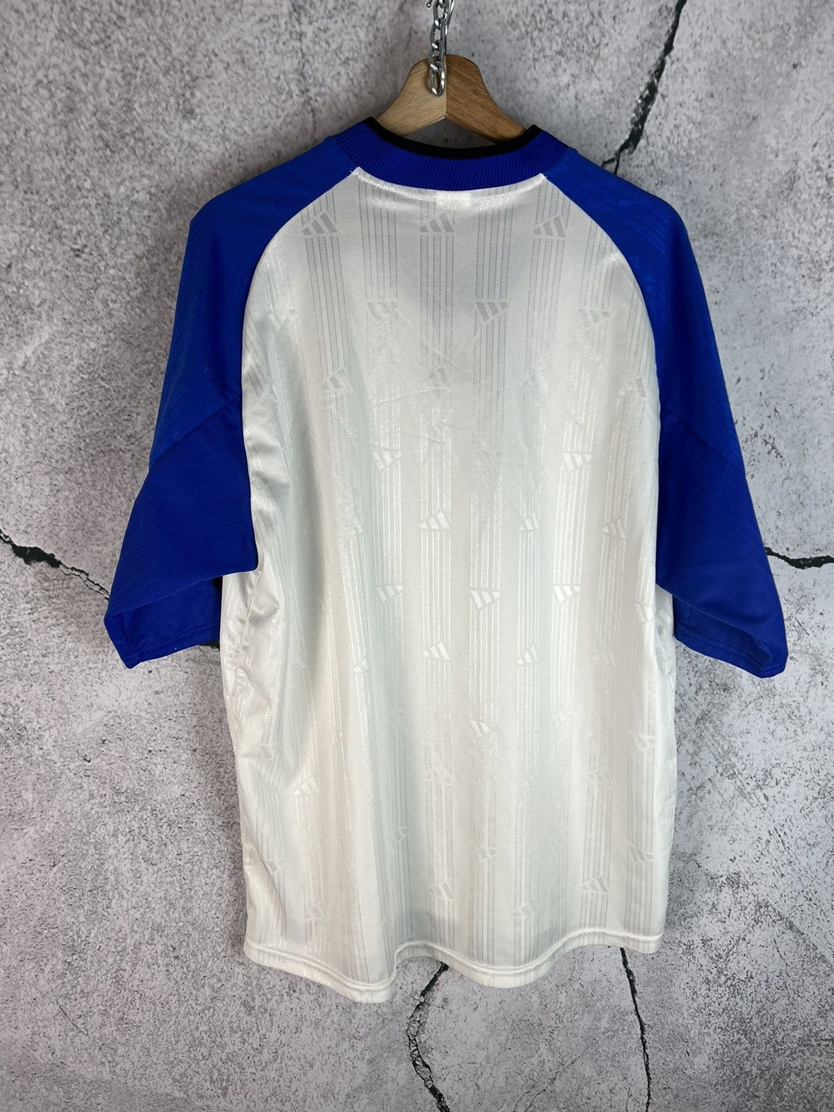 ADIDAS VINTAGE 90S RARE SOCCER JERSEY TEE SHIRT