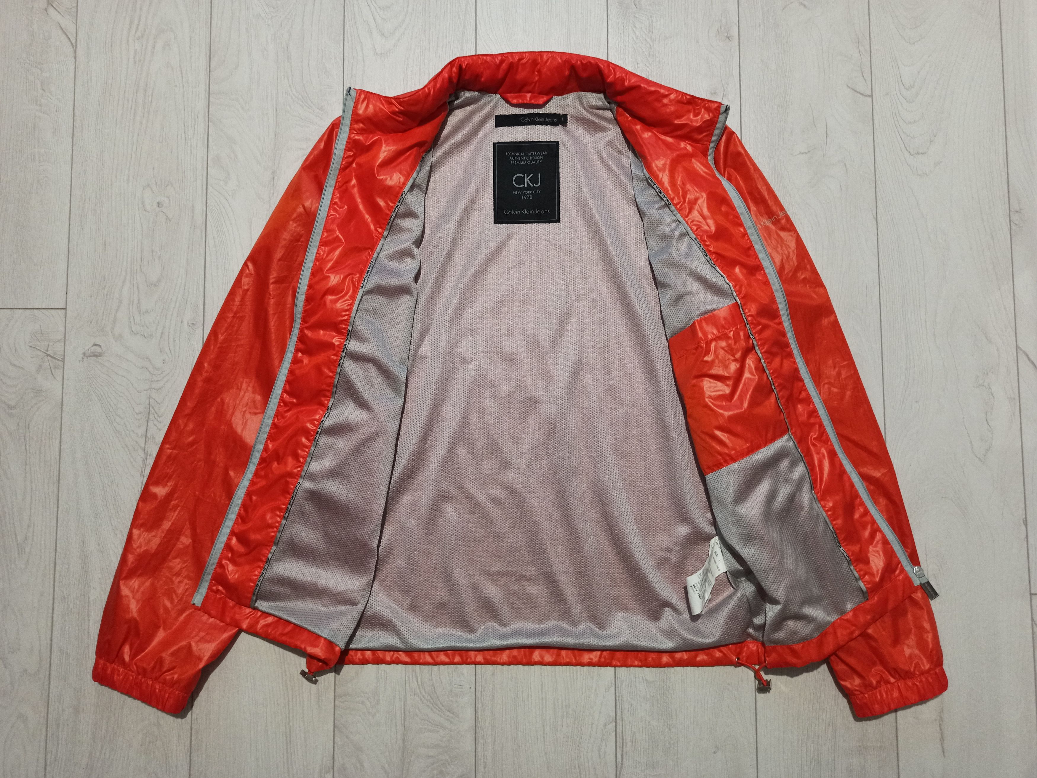 Calvin Klein Calvin Klein Windbreaker Size US L / EU 52-54 / 3 - 4 Thumbnail