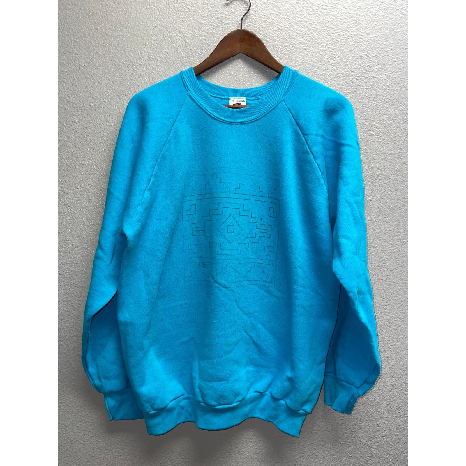 Fruit Of The Loom Vintage Southwest Sweatshirt Aztec Design Tribal Crewneck XL Size US XL / EU 56 / 4 - 1 Thumbnail