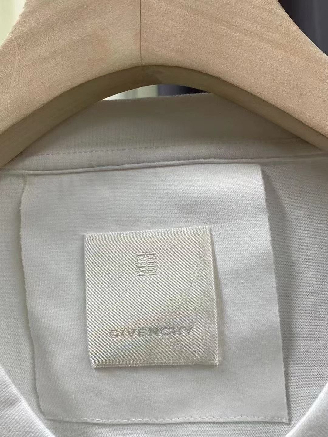 Givenchy Givenchy 3M Reflective Logo Short Sleeve T-shirt Size US S / EU 44-46 / 1 - 5 Thumbnail