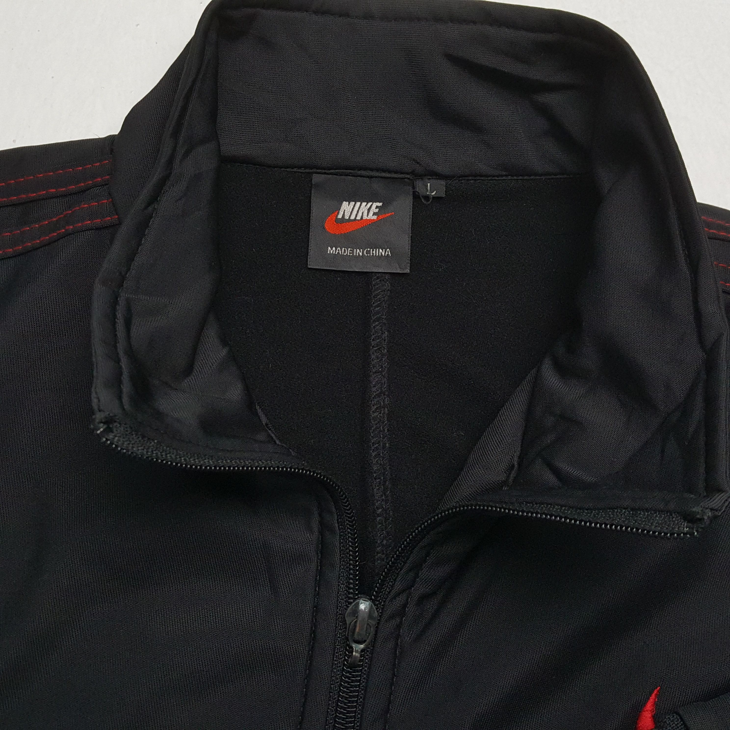 Nike × Vintage NIKE Small Logo Design Sportswear Style Jacket Size US L / EU 52-54 / 3 - 9 Thumbnail