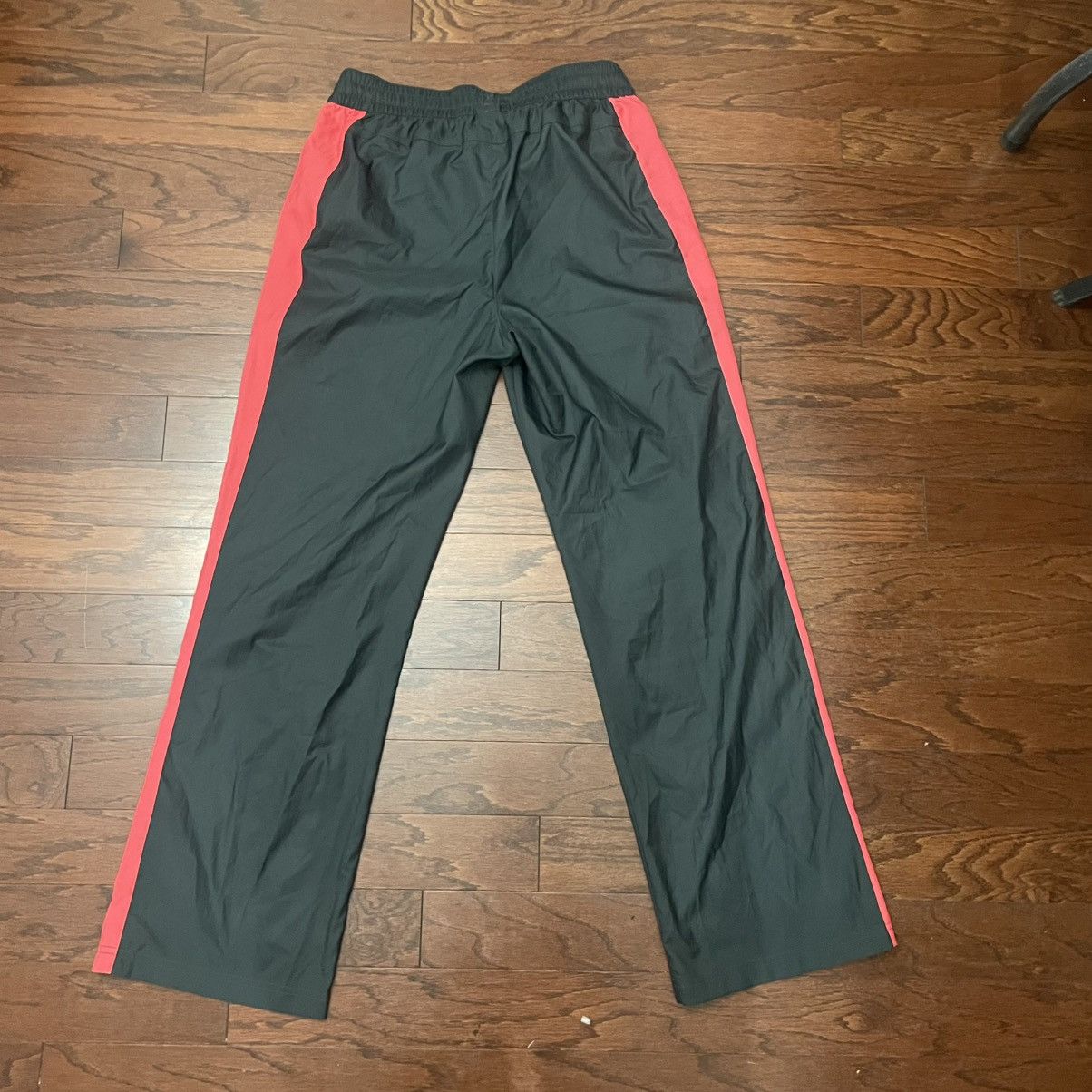 Reebok Reebok vintage striped black and hot red trackpants Size US 31 - 3 Thumbnail