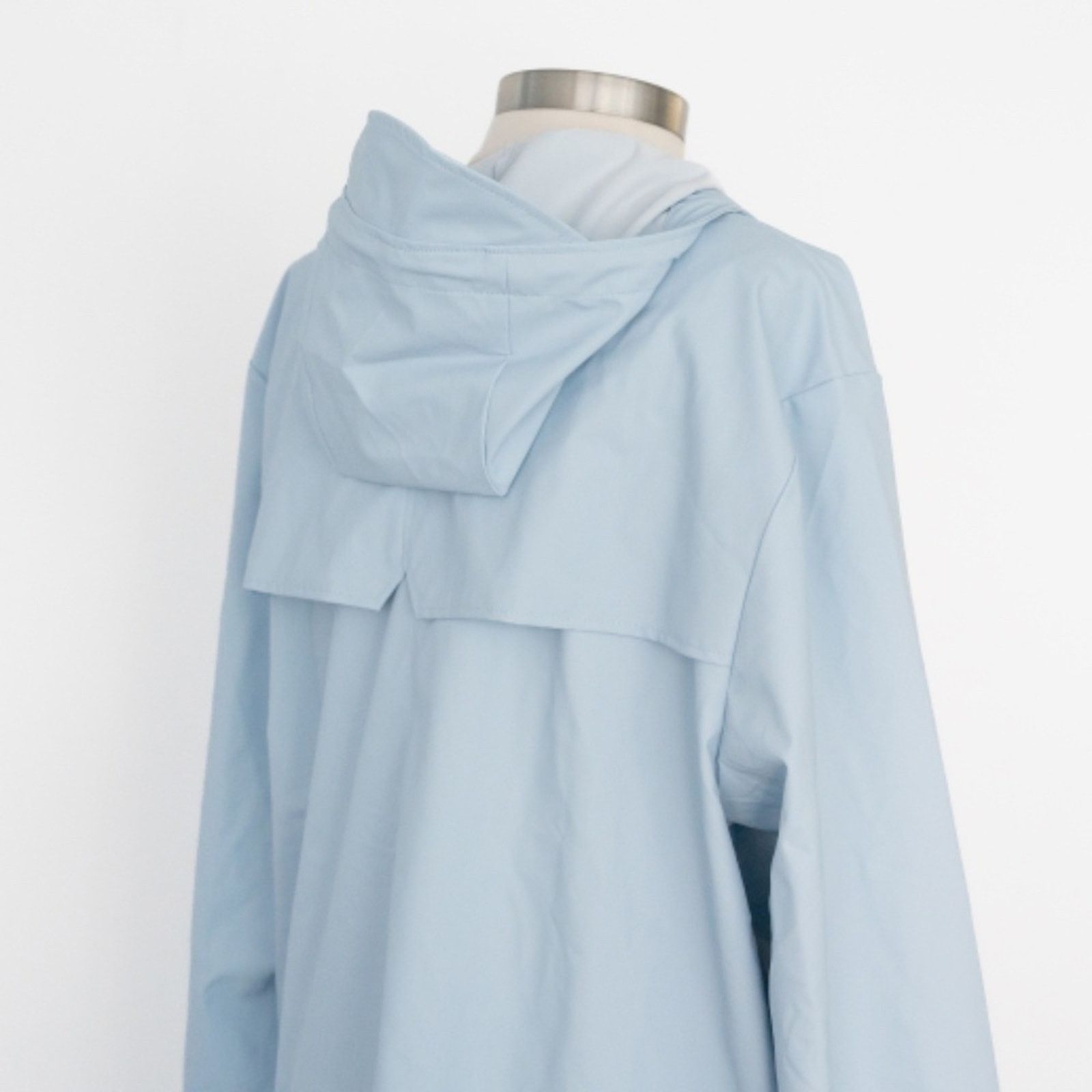 Rains Rains. Long Jacket in Sky. Size XL / US 12-14 / IT 48-50 - 11 Thumbnail