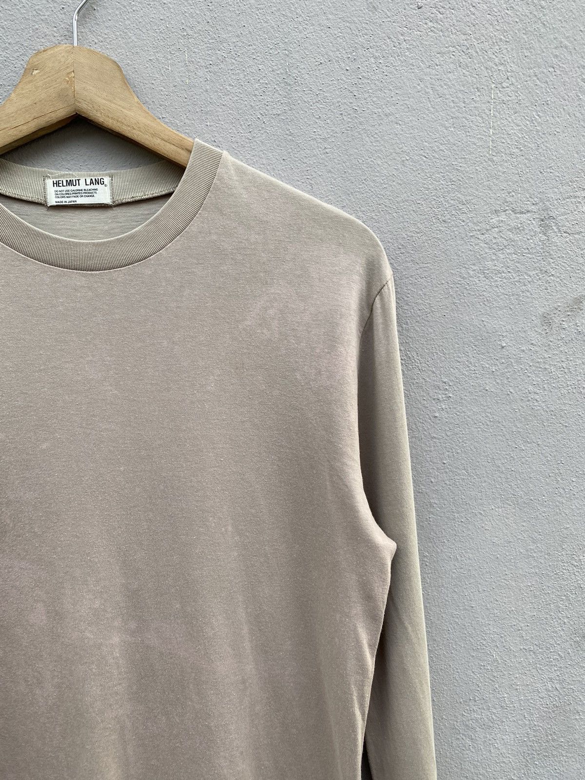 Helmut Lang Helmut Lang Desert Khaki Longsleeve Plain Tshirt Size US S / EU 44-46 / 1 - 4 Thumbnail