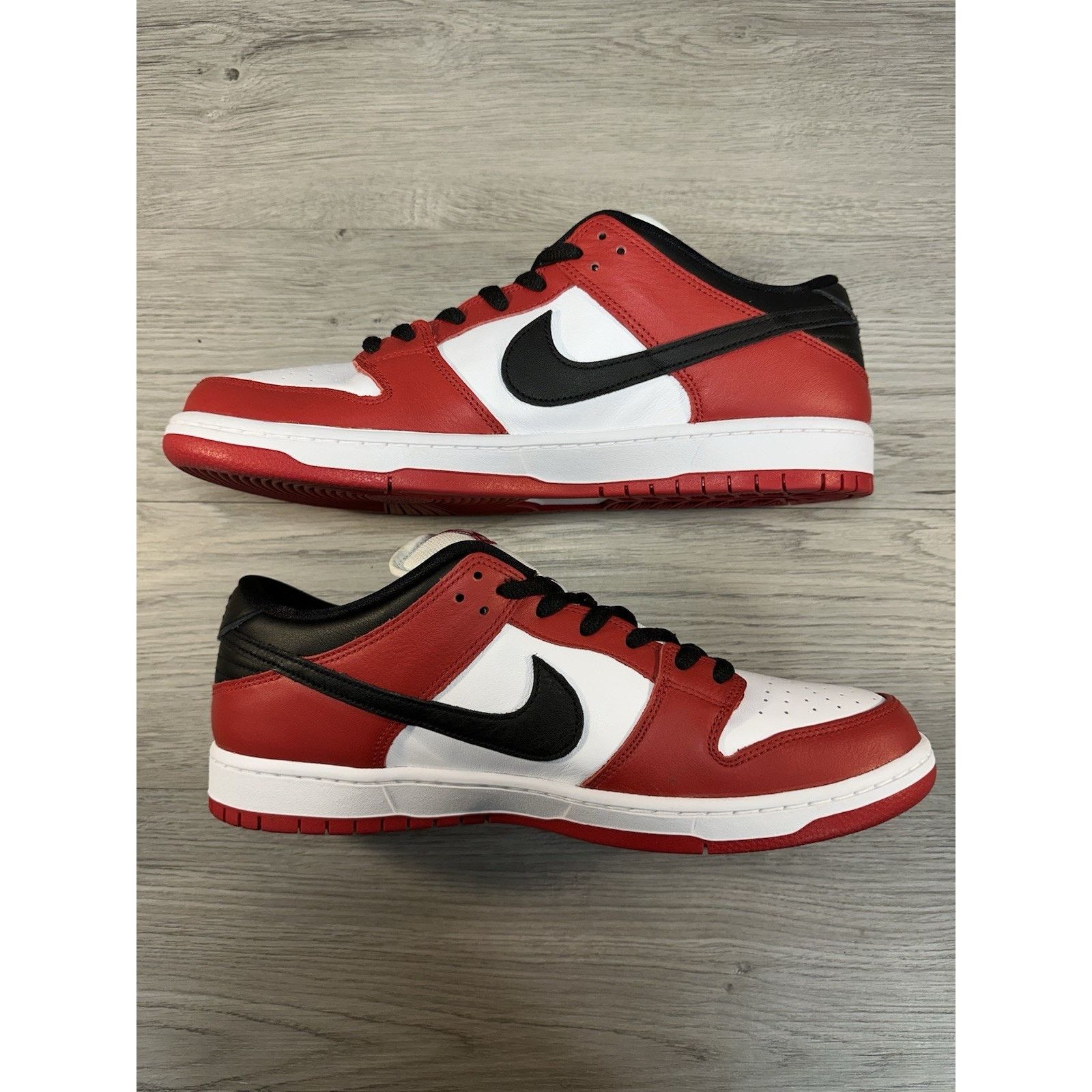Nike Nike SB Dunk Low J-Pack Chicago - Size 13 Size US 13 / EU 46 - 3 Thumbnail