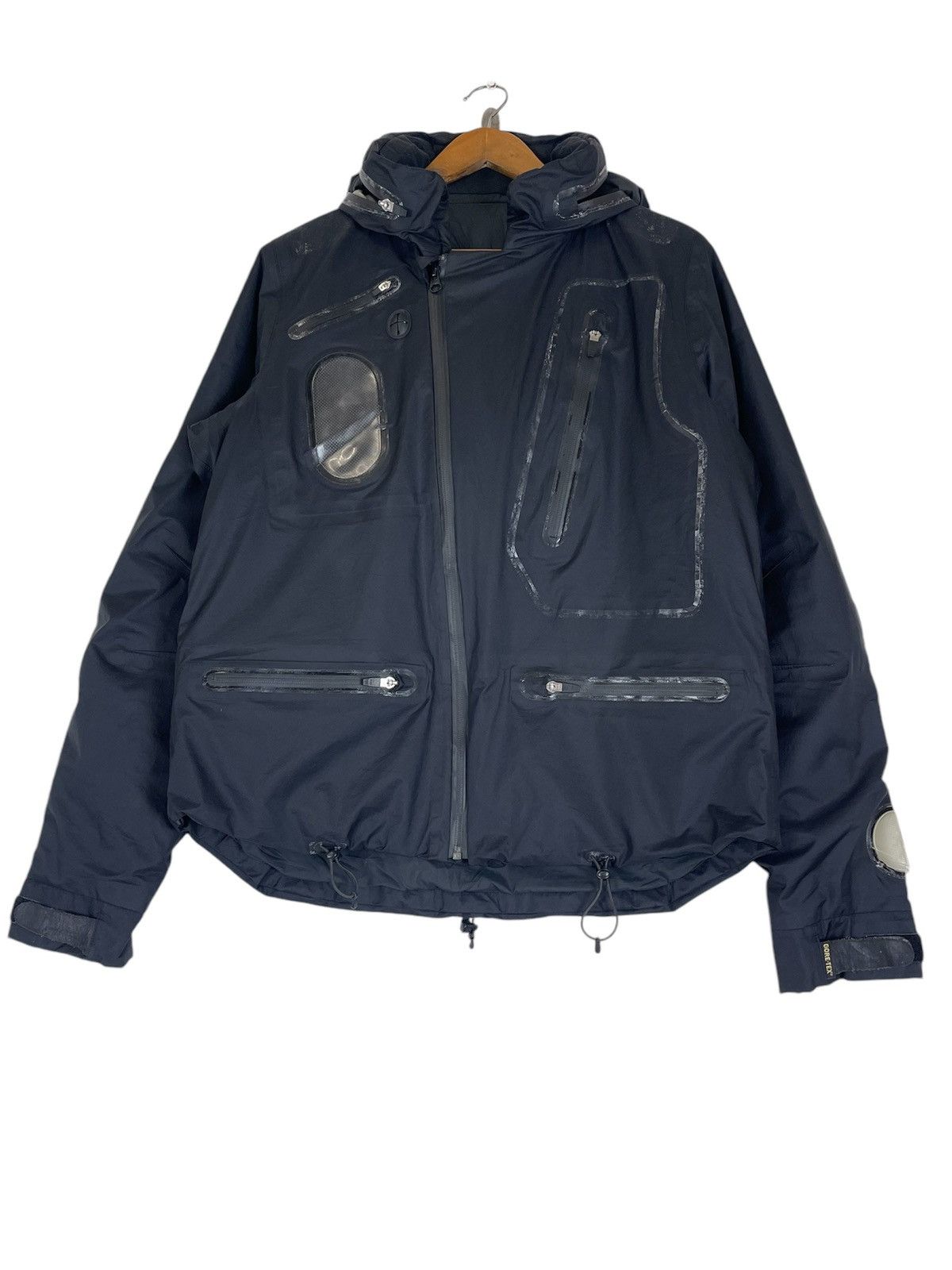 Jun Takahashi × Undercover × Vintage UNDERCOVER PADDED GORE-TEX JACKET Size US M / EU 48-50 / 2 - 7 Thumbnail