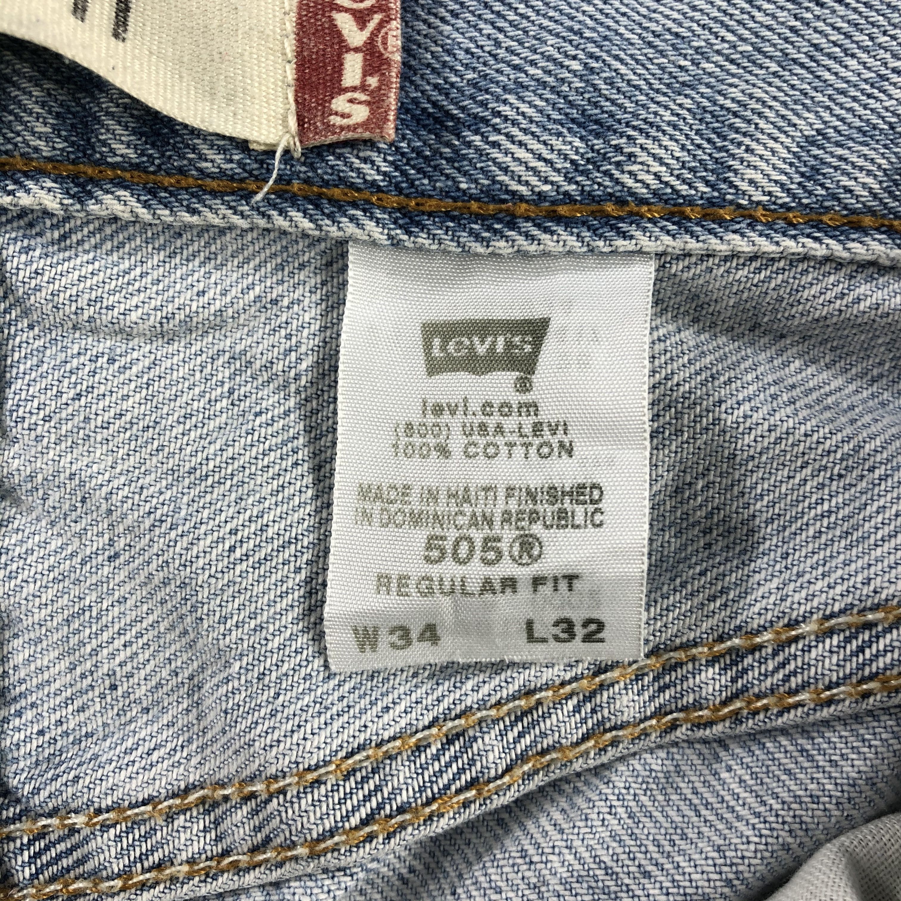 Levi's × Vintage Vintage Light Wash Levis 505 Jeans-JM3133 Size US 32 / EU 48 - 10 Thumbnail