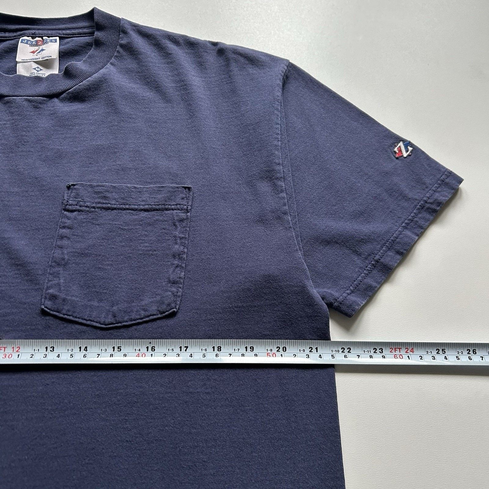 Jerzees Vintage 90s Navy Blue Blank Faded Pocket T Shirt Medium Rare Size US M / EU 48-50 / 2 - 6 Thumbnail