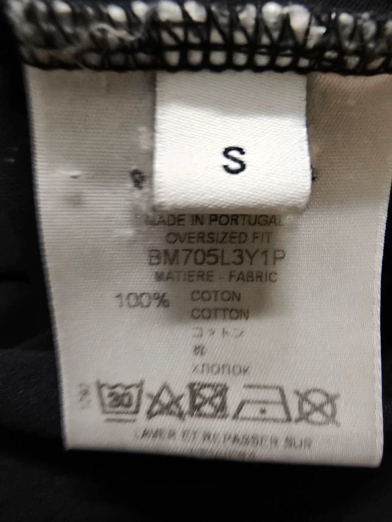 Givenchy Givenchy Short Sleeve, Size S Oversize Fit Size US S / EU 44-46 / 1 - 3 Thumbnail