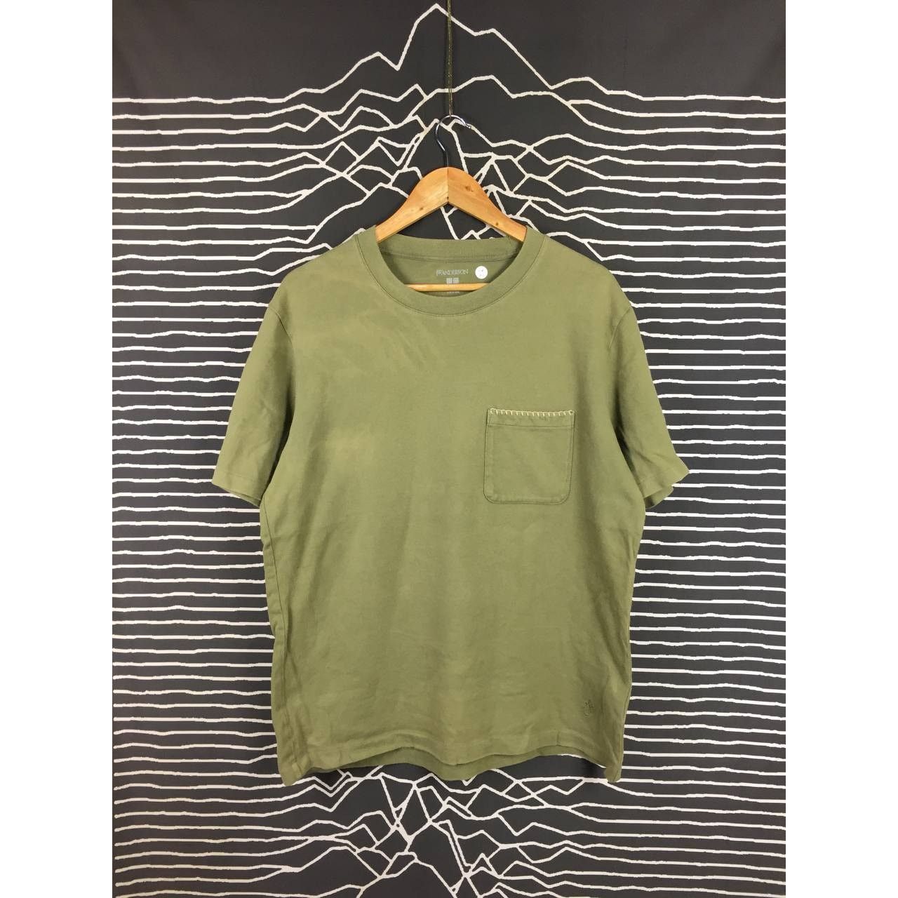JW Anderson × Uniqlo J.W.Anderson X Uniqlo Plain Pocket Tee Size L Size US L / EU 52-54 / 3 - 2 Thumbnail
