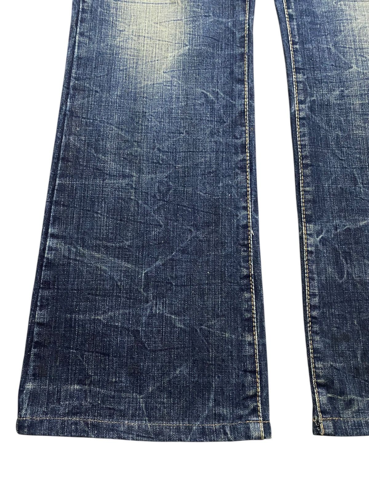 Blue Blue Japan Japanese Brand CCless Distressed Thunder Flare Jeans Size US 32 / EU 48 - 9 Thumbnail