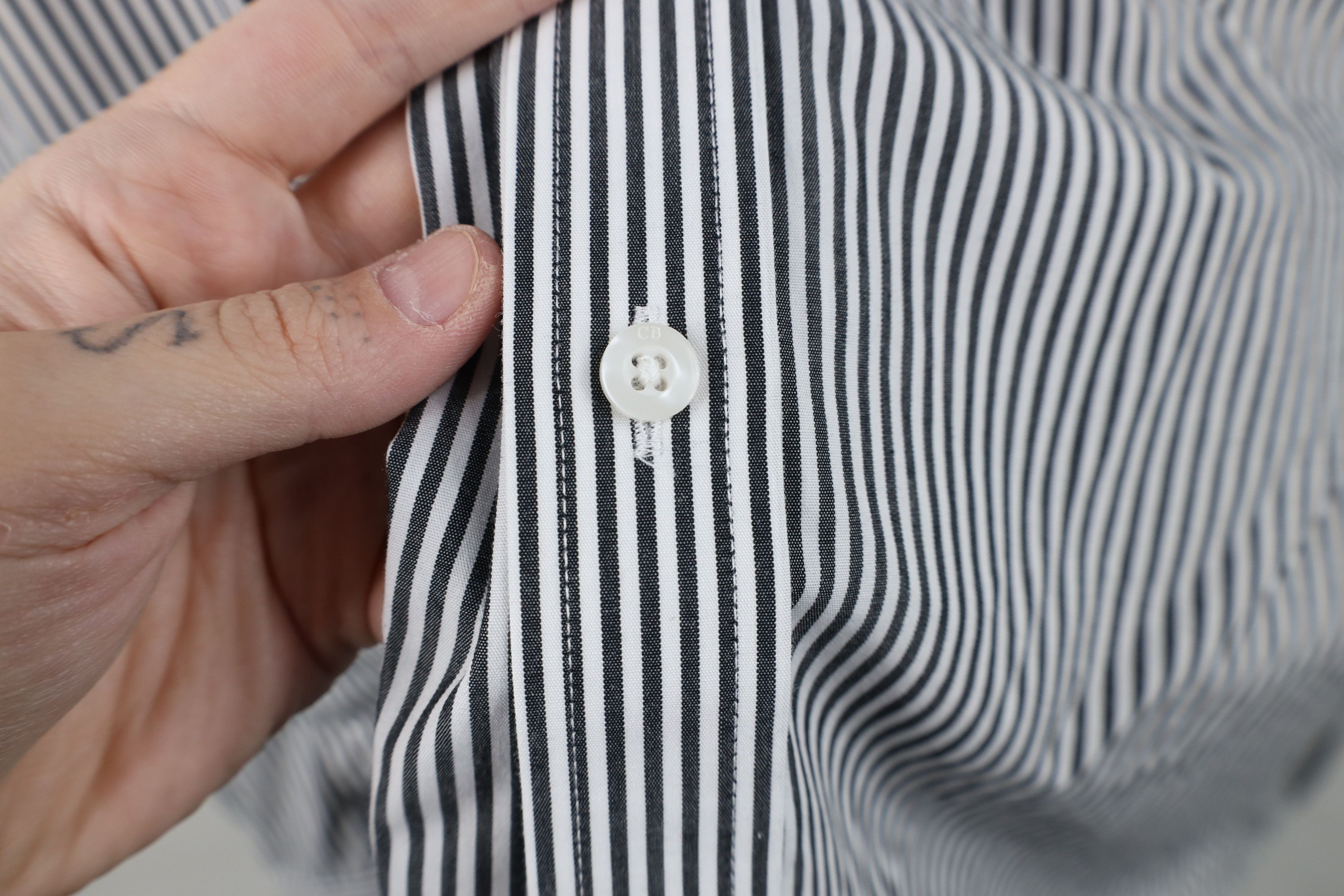 Vintage Vintage 90s Ohio State University Striped Button Down Shirt Size US XL / EU 56 / 4 - 6 Thumbnail