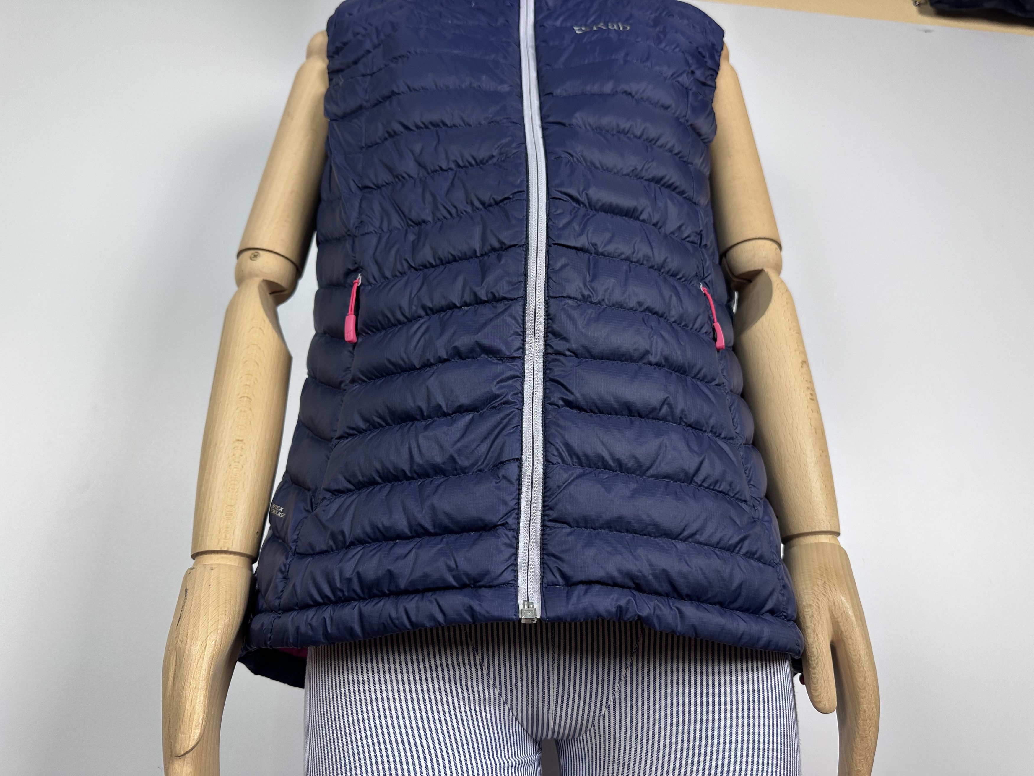 Rab RAB Womens Microlight Down Puffer Vest Gilet Pertex Nikwax Size M / US 6-8 / IT 42-44 - 4 Thumbnail