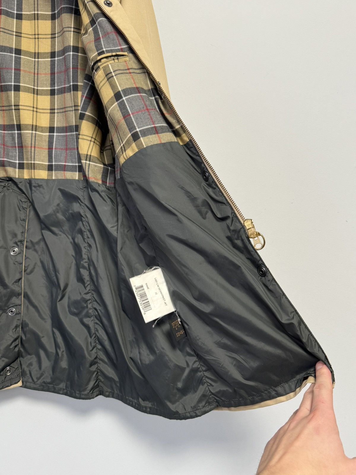 Barbour Barbour Waterproof Jacket Coat Breathable Check Vintage Size M / US 6-8 / IT 42-44 - 15 Thumbnail