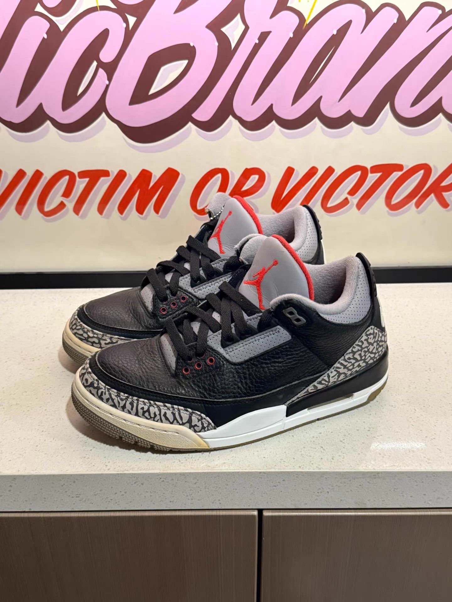 Nike Jordan Air Jordan 3 Retro "Black Cement"sneakers。 Ｑ20 Size US 7 / EU 40 - 1 Thumbnail