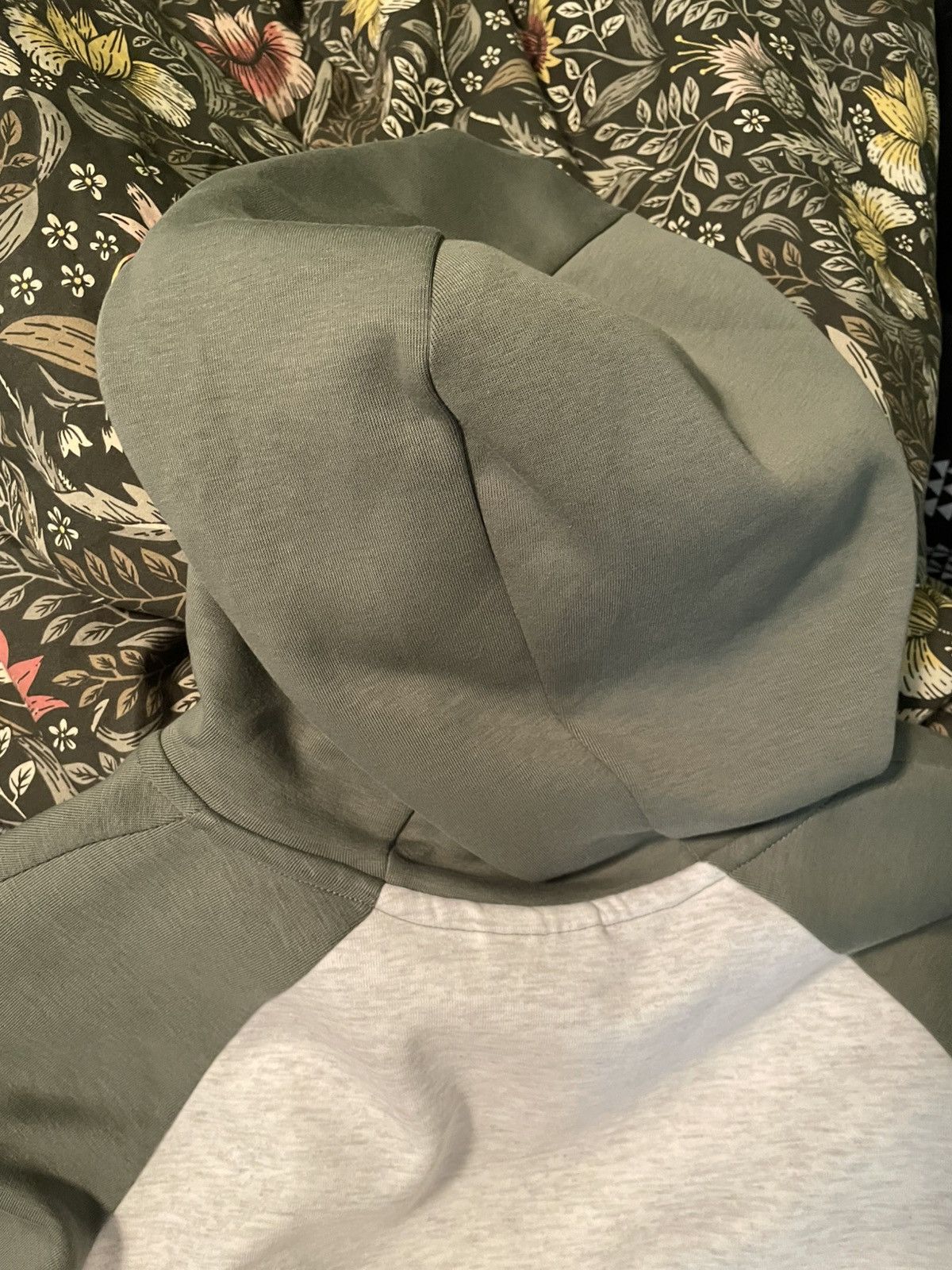 Nike Tech hoodie Size US L / EU 52-54 / 3 - 5 Thumbnail