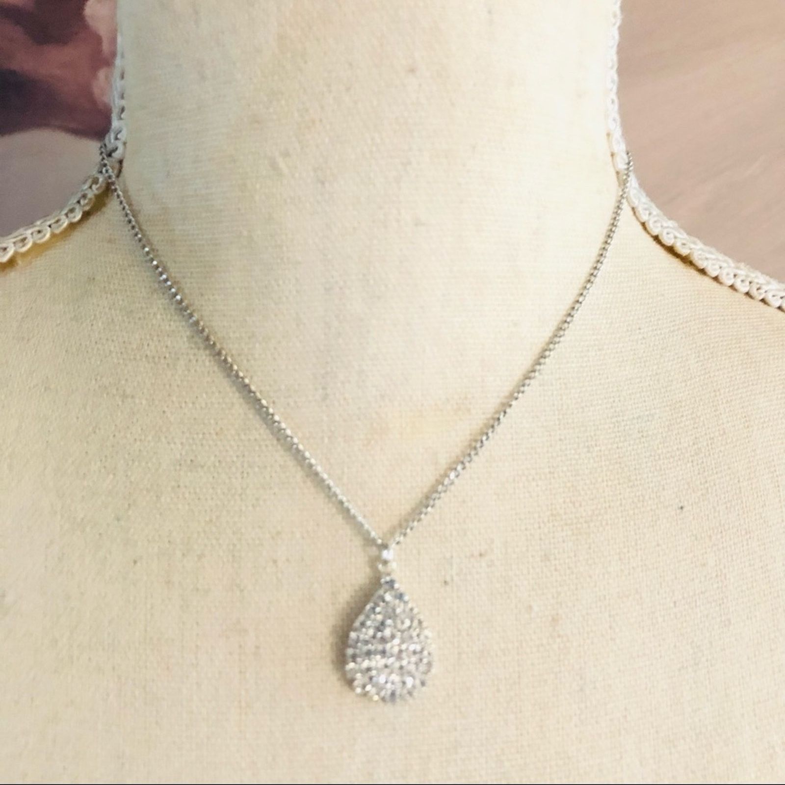 Vintage Vintage repurpose sparkle rhinestone necklace Size ONE SIZE - 1 Thumbnail