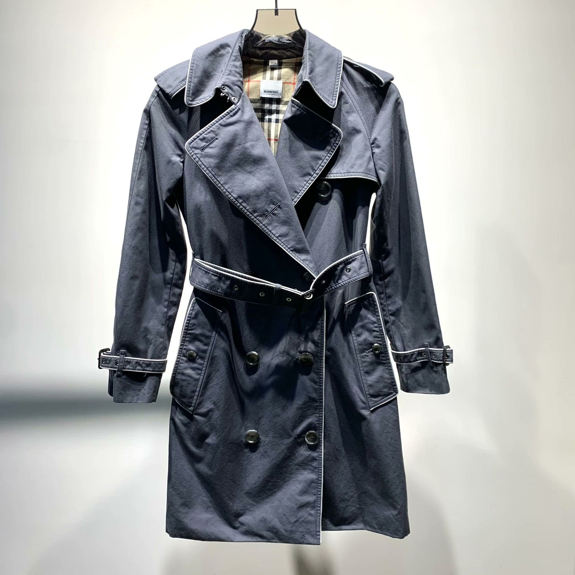 Burberry Burberry Long Coat 41 Women Size M / US 6-8 / IT 42-44 - 1 Thumbnail
