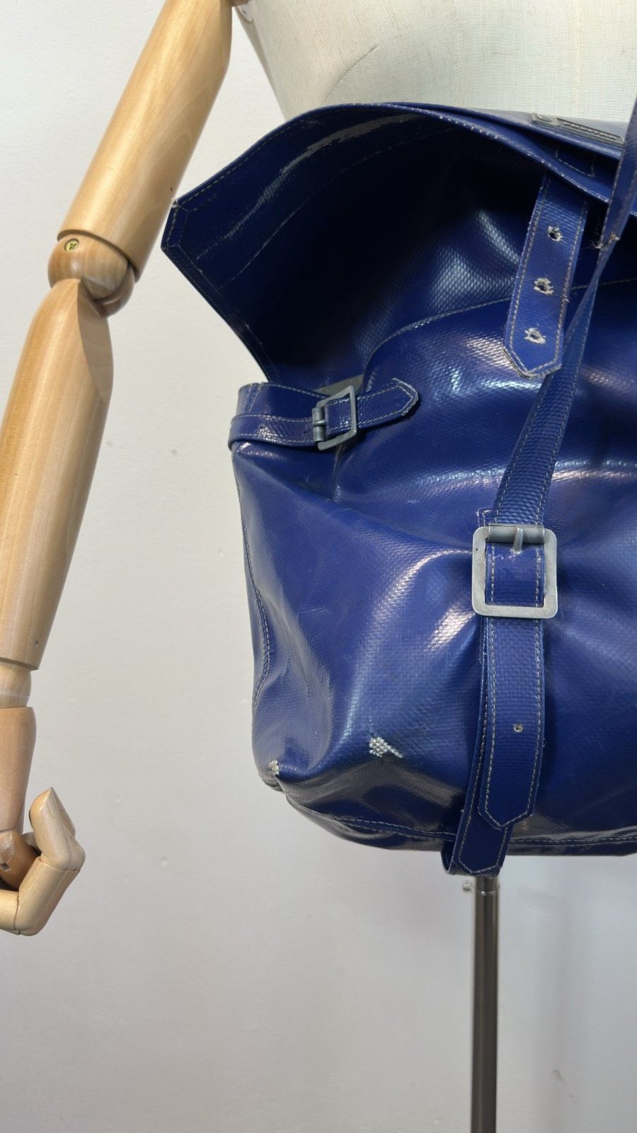 Freitag RARE Freitag R511 Carolus Blue Reference Line Shoulder Bag Size ONE SIZE - 7 Thumbnail