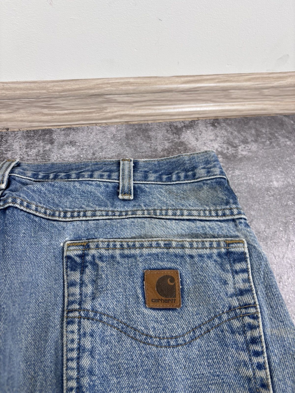 Carhartt Vintage Carhartt Men’s Faded Blue Denim Jeans USA Workwear Size US 36 / EU 52 - 7 Thumbnail