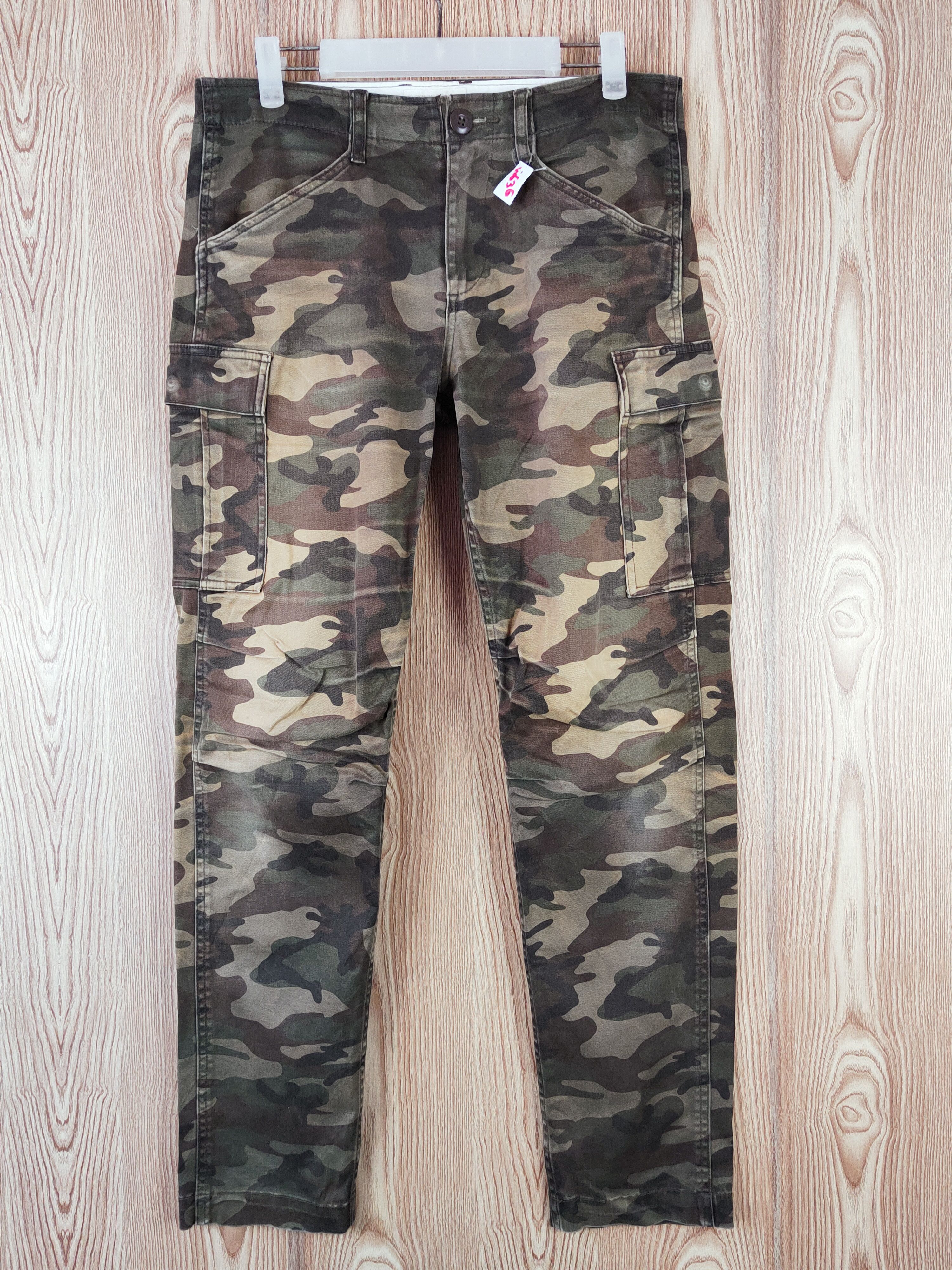 Japanese Brand Back Number Camouflage Multipocket Cargo Pants #W636 Size US 31 - 1 Thumbnail