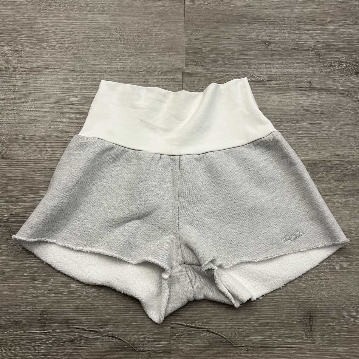 SKYLRK Justin Bieber SKYLRK Mini Shorts Hailey Grey Size 28" / US 6 / IT 42 - 2 Thumbnail