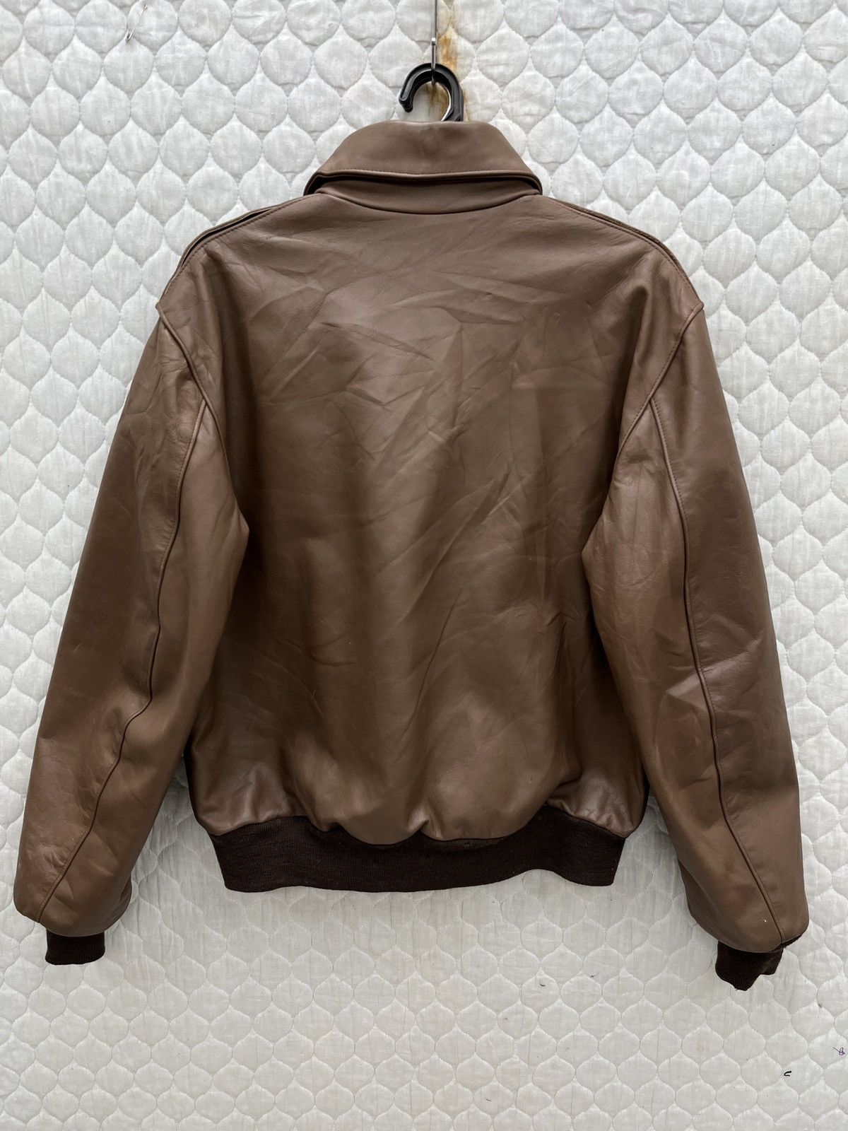 Willis & Geiger VTG WILLIS GEIGER US AIR FORCE A2 LEATHER JACKET Size US M / EU 48-50 / 2 - 4 Thumbnail
