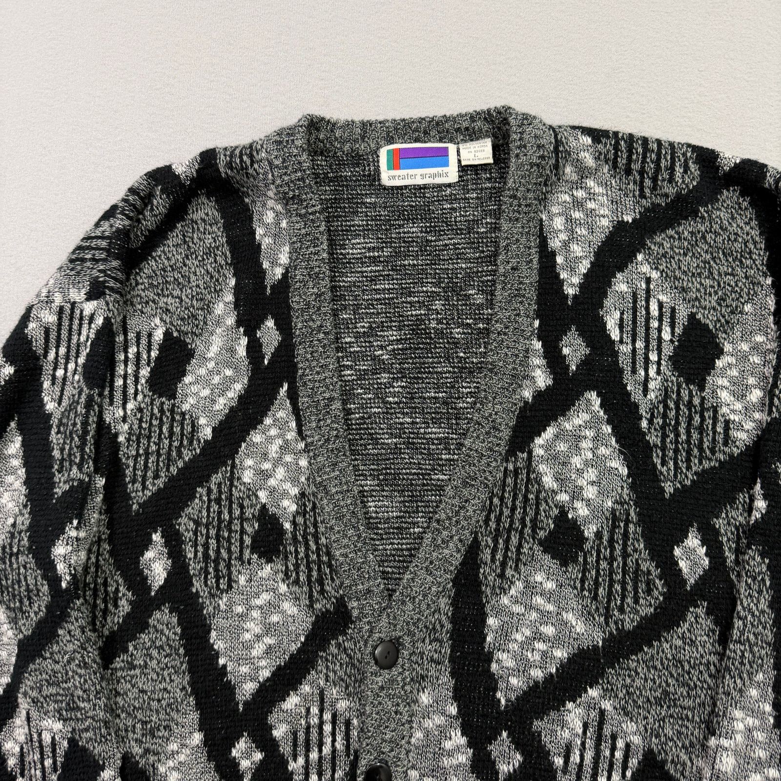Vintage Vintage Sweater Graphix Cardigan Mens Large Geometric 90s Size US L / EU 52-54 / 3 - 3 Thumbnail