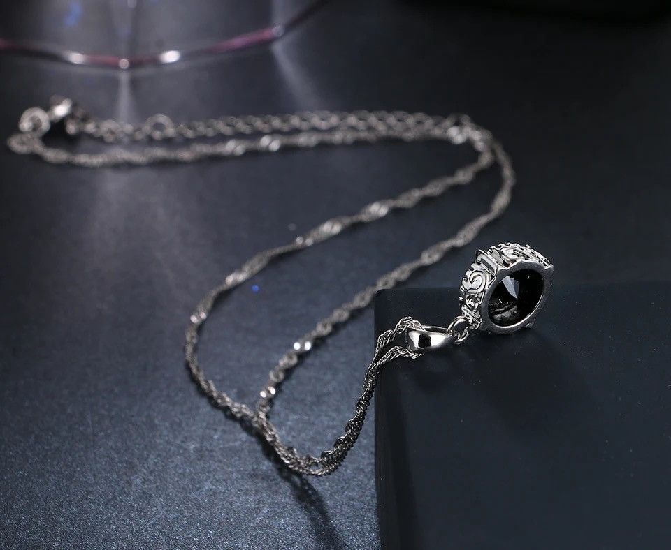 Jewelry Luxury Brand Round Black Crystal Necklace Size ONE SIZE - 3 Thumbnail