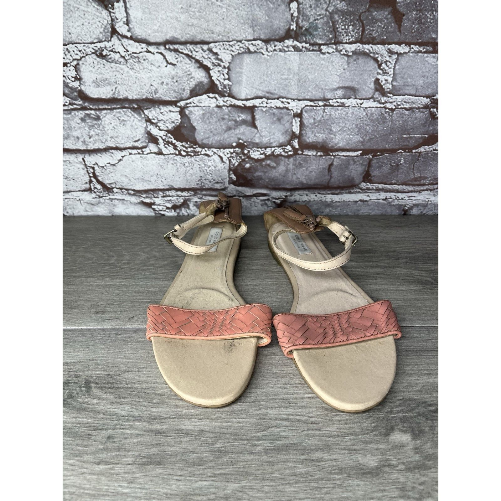 Cole Haan Cole Haan Salmon Pink Leather Back Zip Flat Strap Sandals Wo Size US 6.5 / IT 36.5 - 2 Thumbnail