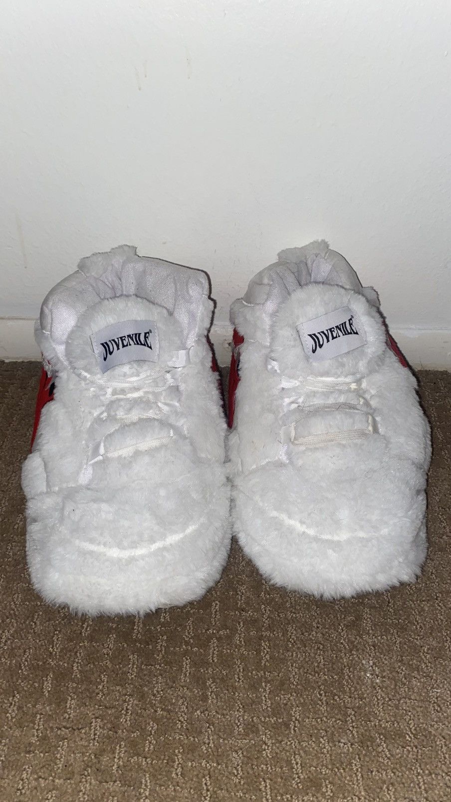 Other Juvenile Air Vamp Slippers Size US 11 / EU 44 - 1 Thumbnail