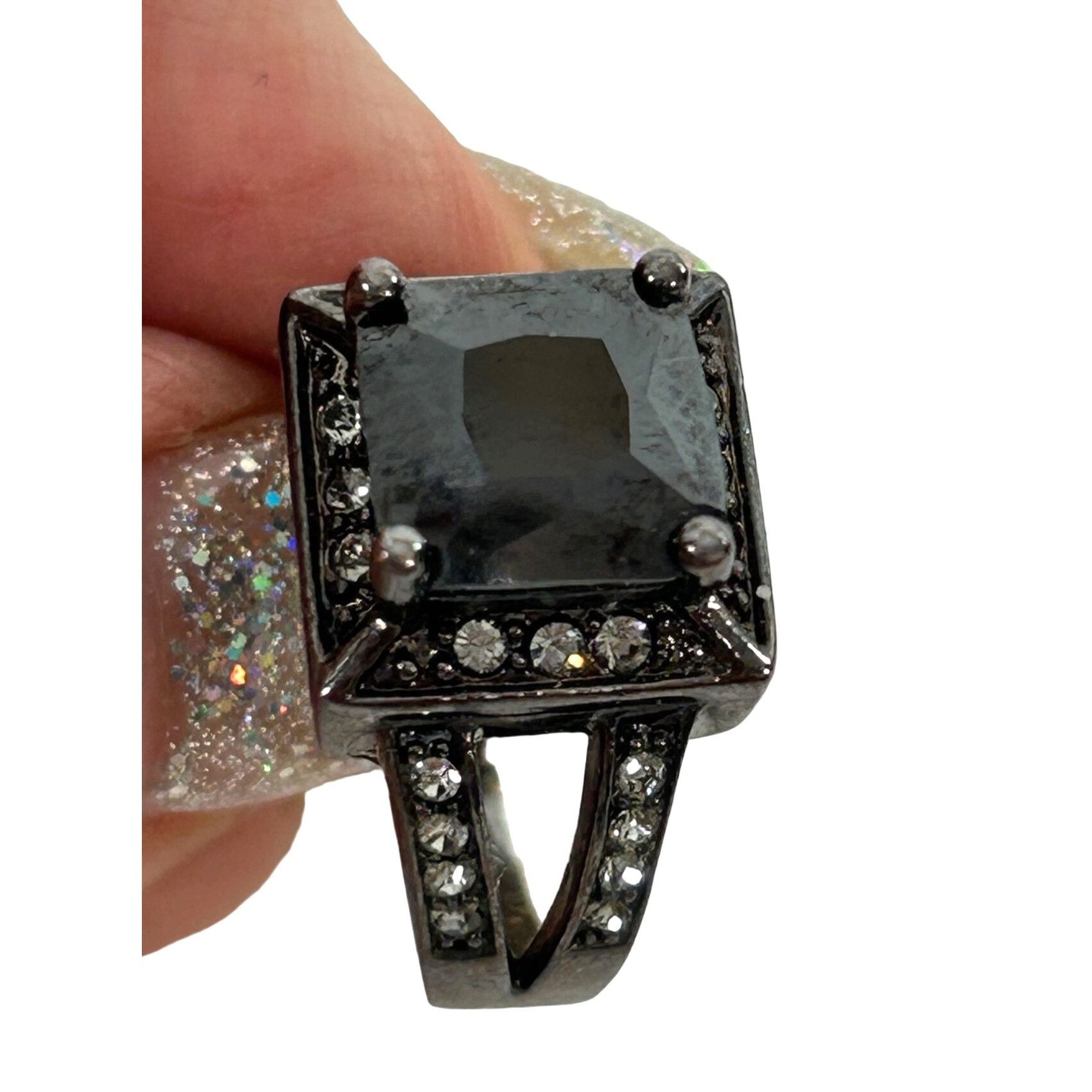 Other Fashion Jewelry Women’s Ring 6 Faux Square Black Princess Cu Size ONE SIZE - 3 Thumbnail