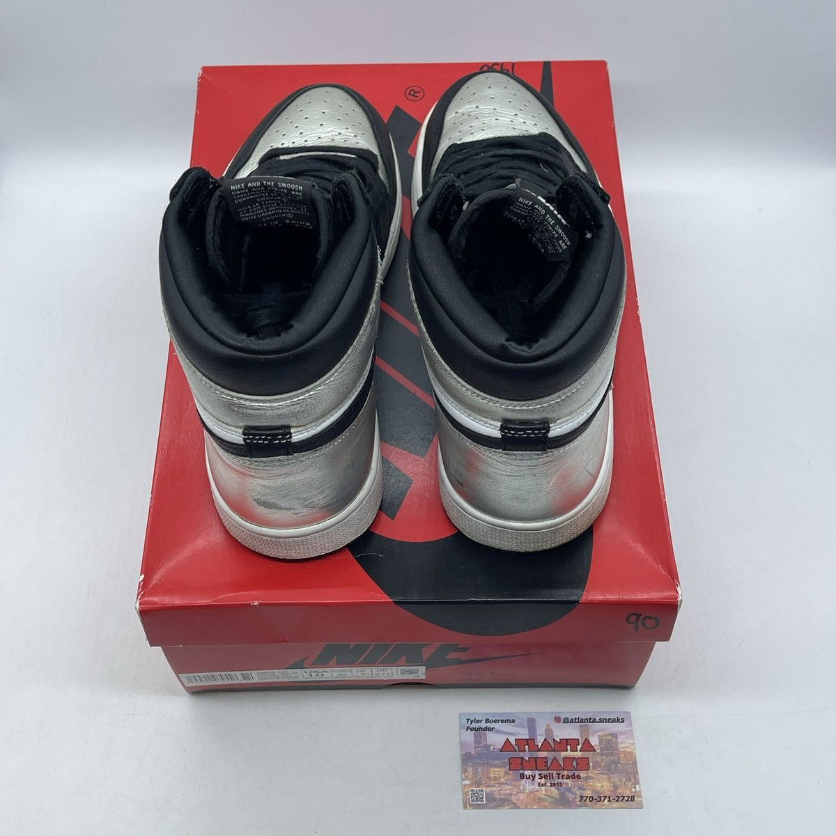 Jordan Brand Wmns air Jordan 1 high silver toe Size US 10 / IT 40 - 6 Thumbnail