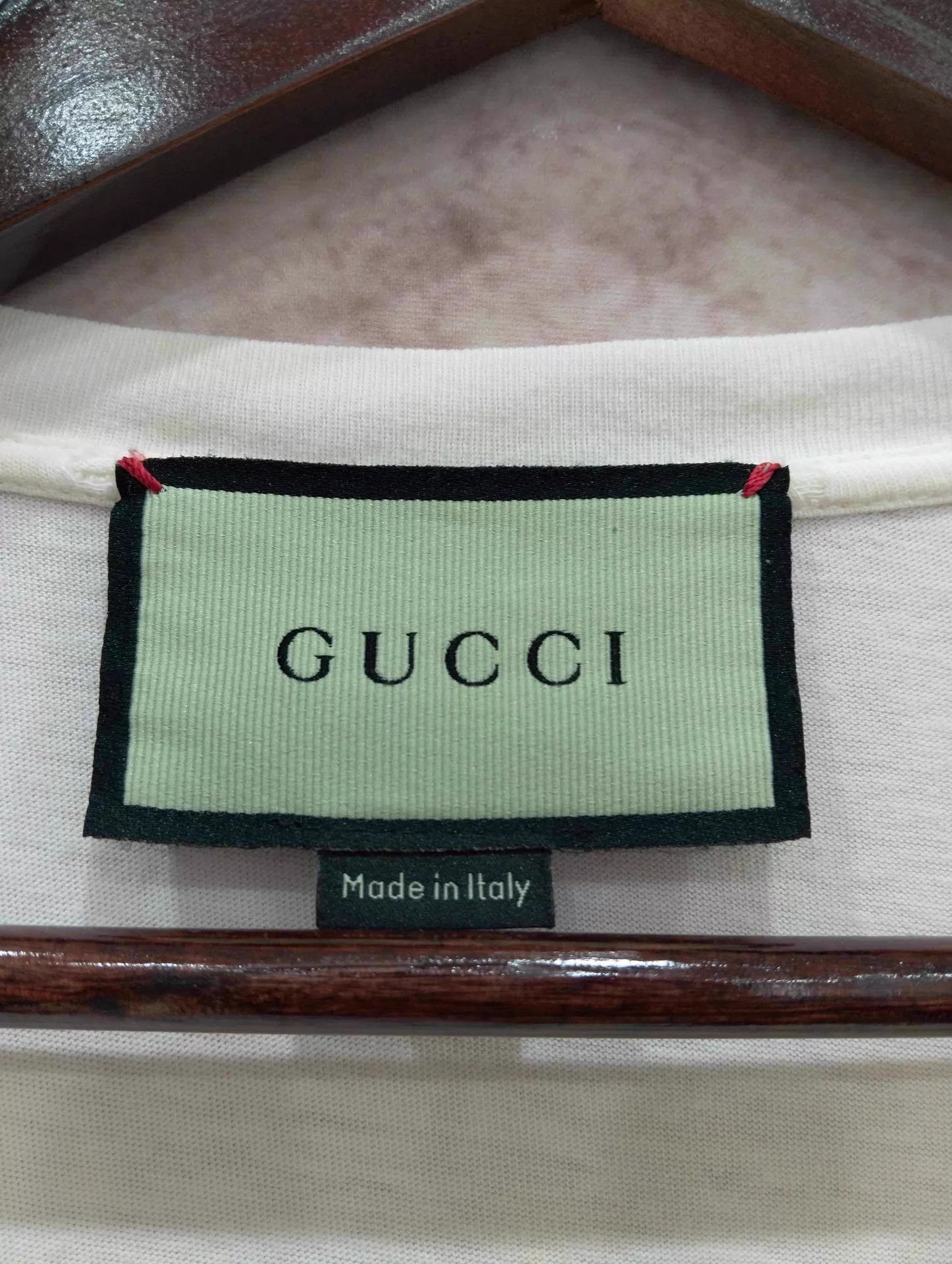 Gucci Gucci Multicolor Apple Print Short Sleeve T-Shirt XXL Size US XXL / EU 58 / 5 - 3 Thumbnail