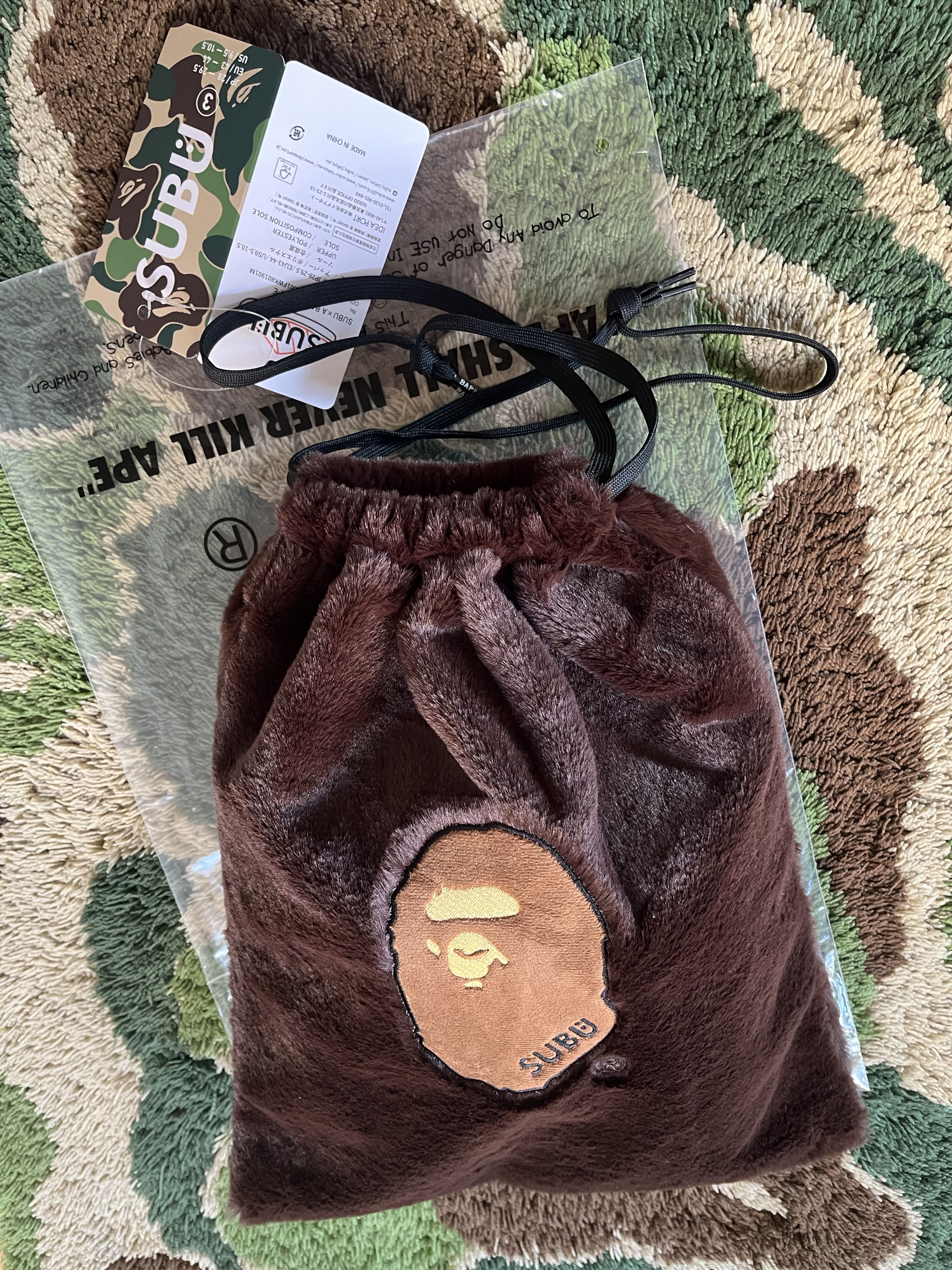 Bape × SUBU BAPE x SUBU BOA PUFFER APE HEAD SANDALS Size US 10 / EU 43 - 7 Thumbnail